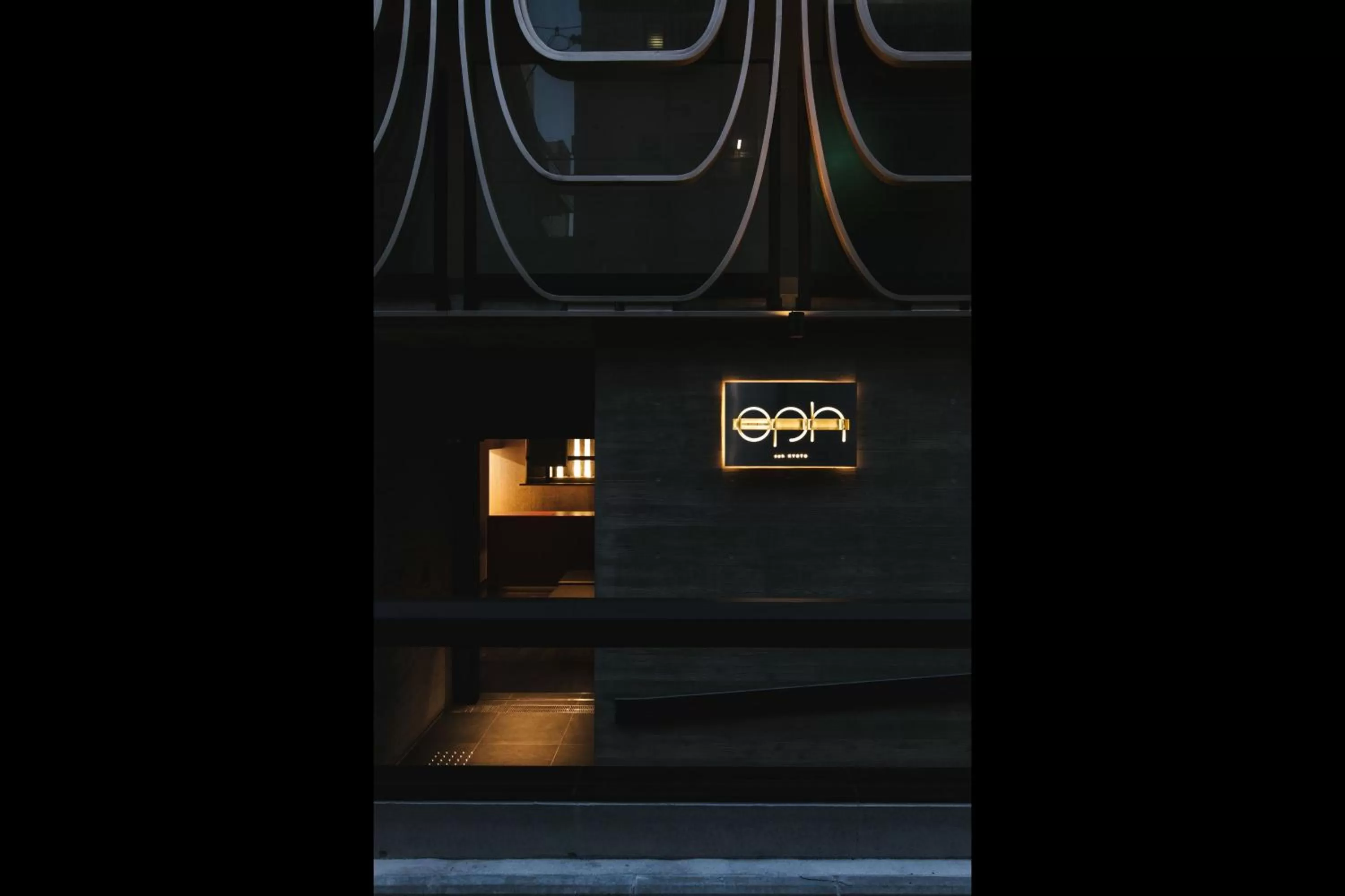 Facade/entrance in eph KYOTO
