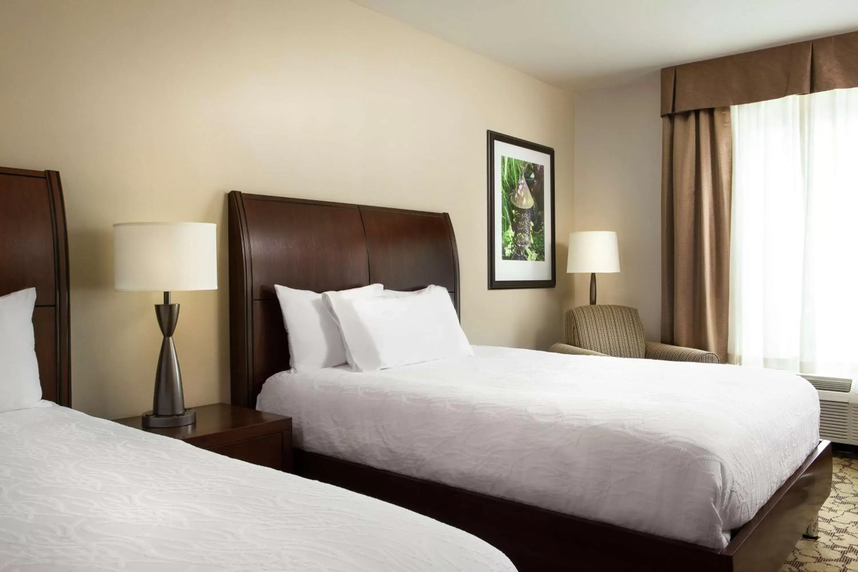 Bed in Hilton Garden Inn Bettendorf/ Quad Cities