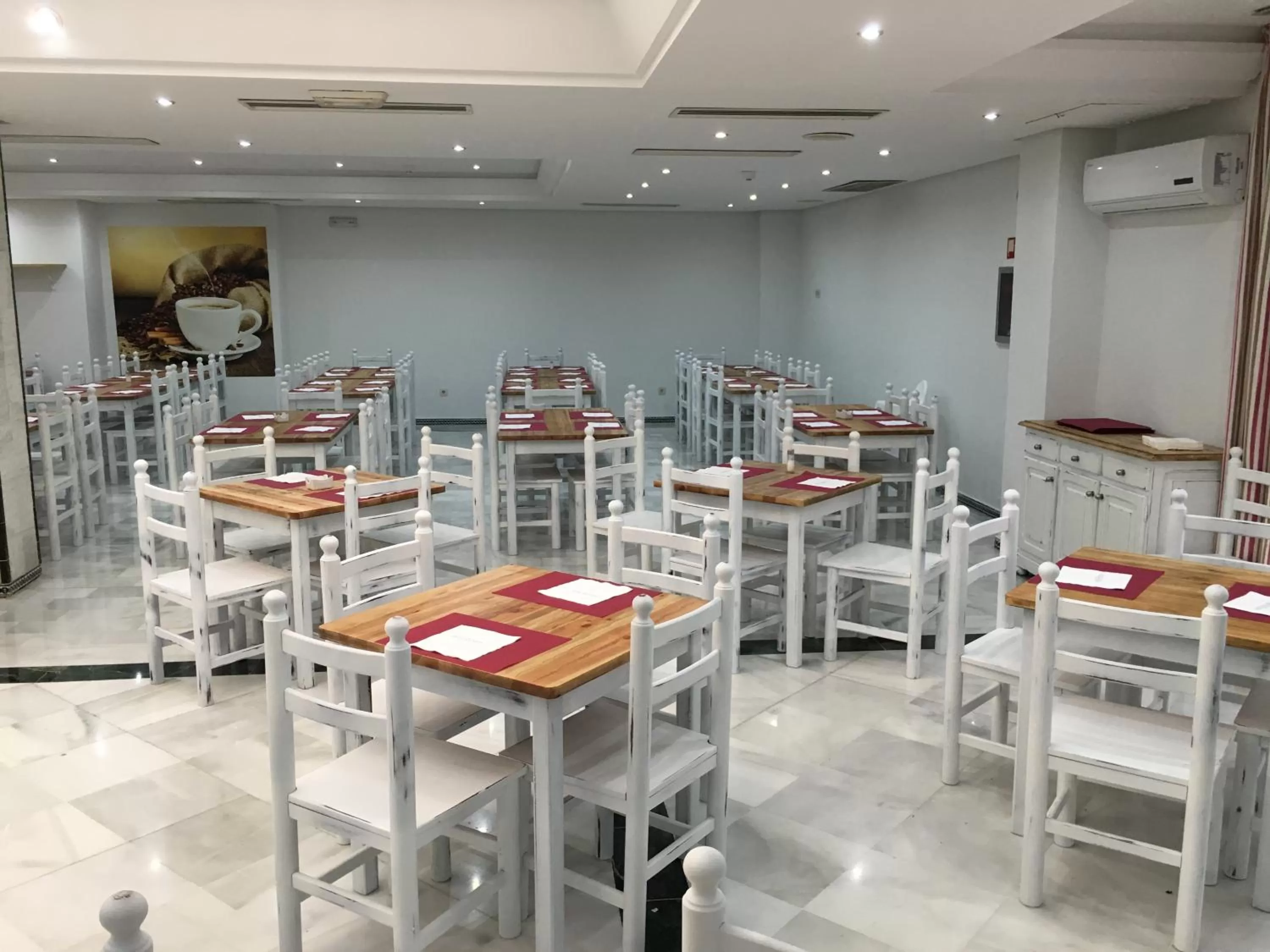 Buffet breakfast in Hotel San Pablo Sevilla