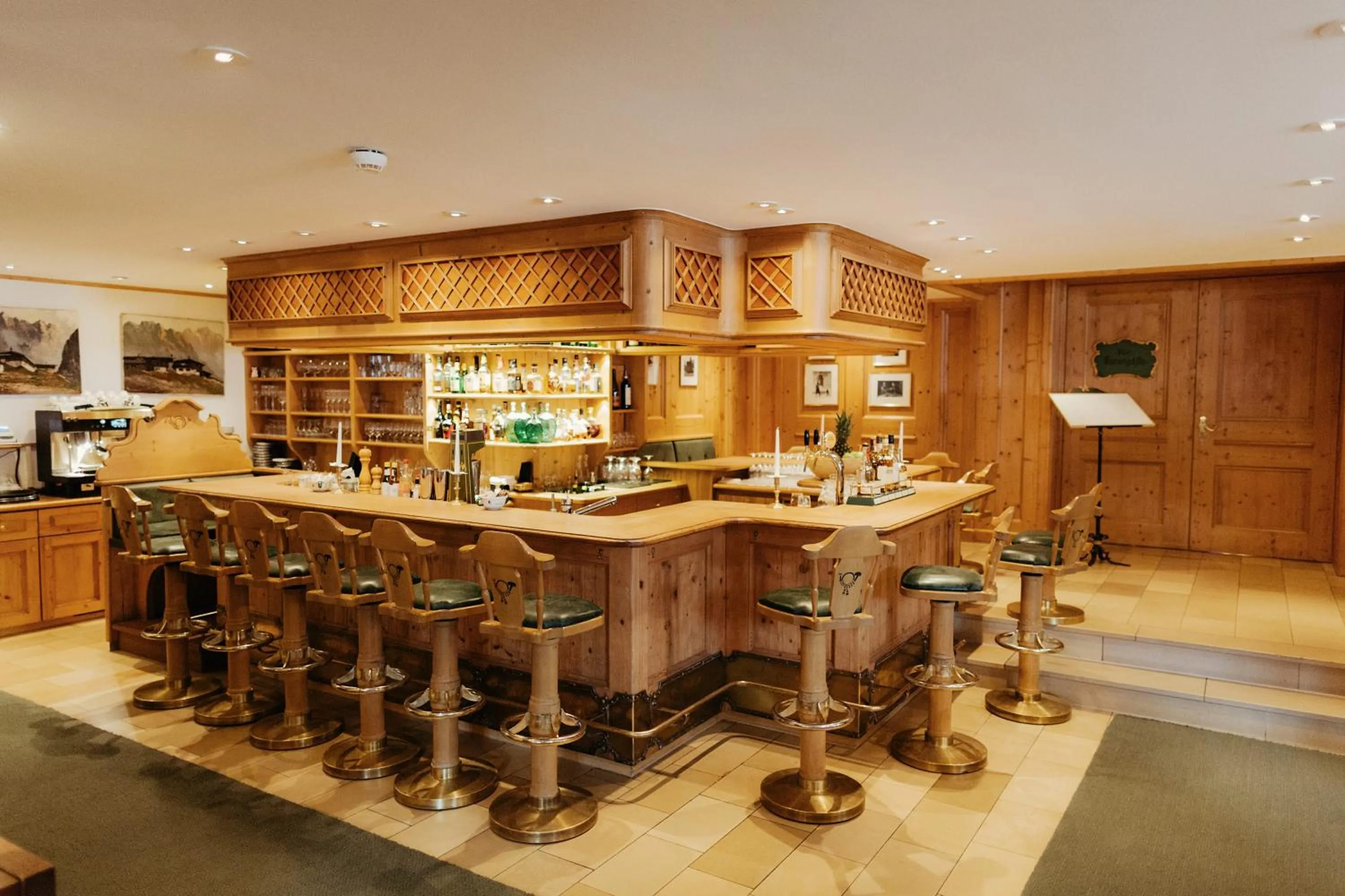 Lounge or bar in Post Lech Arlberg