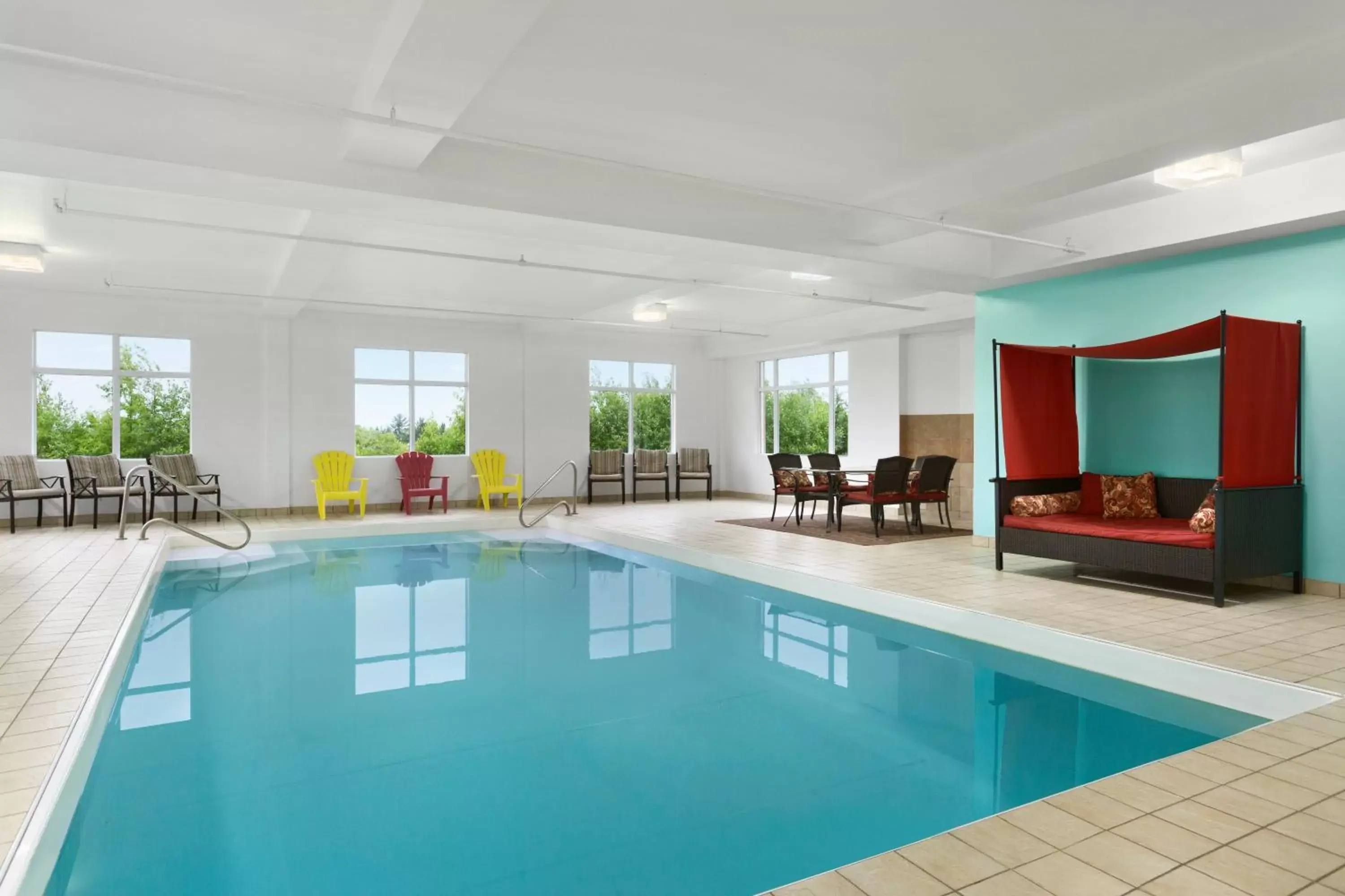 Day, Swimming Pool in Days Inn by Wyndham Oromocto Conference Centre