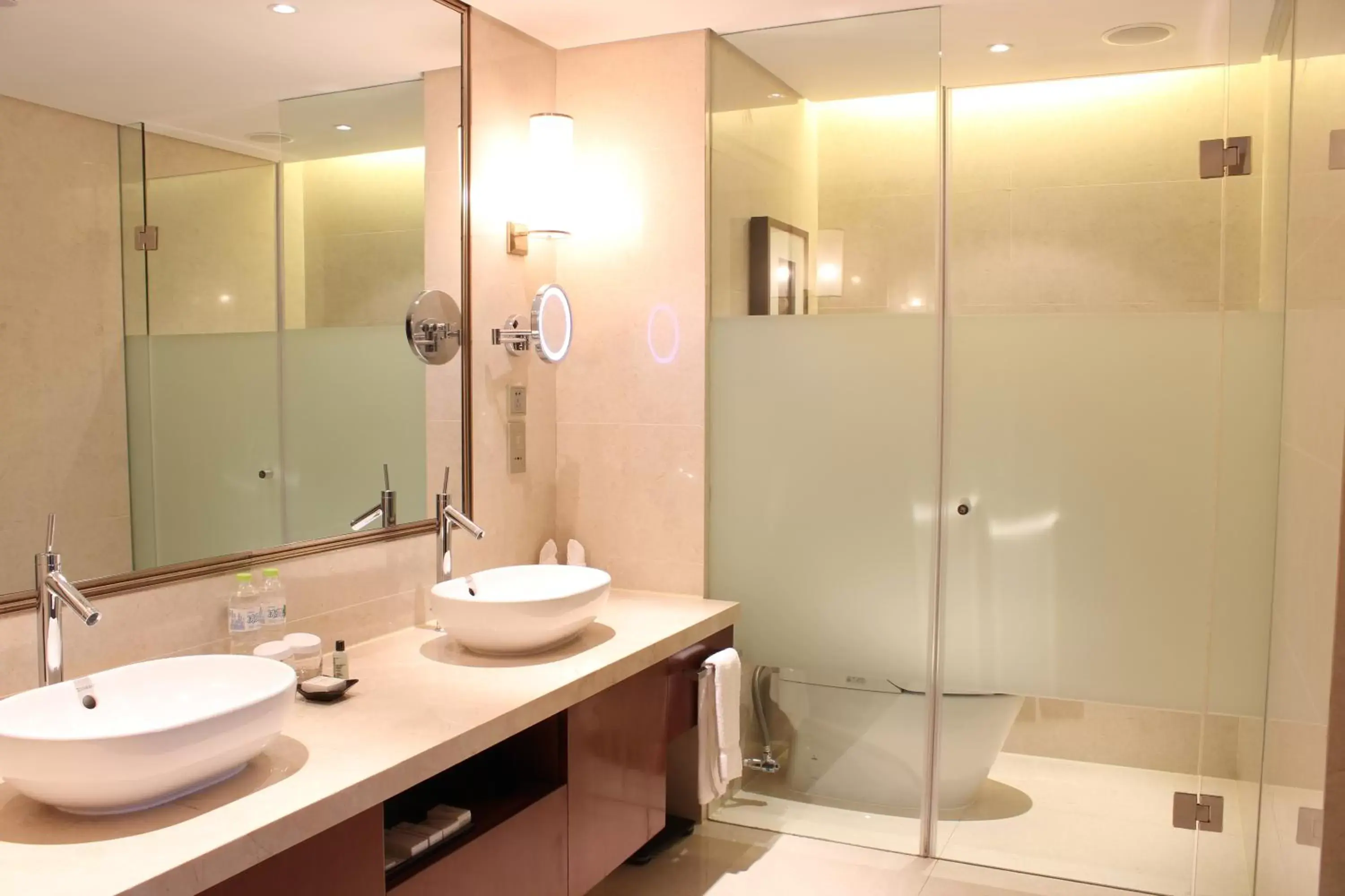 Bathroom in Hilton Nanjing Riverside