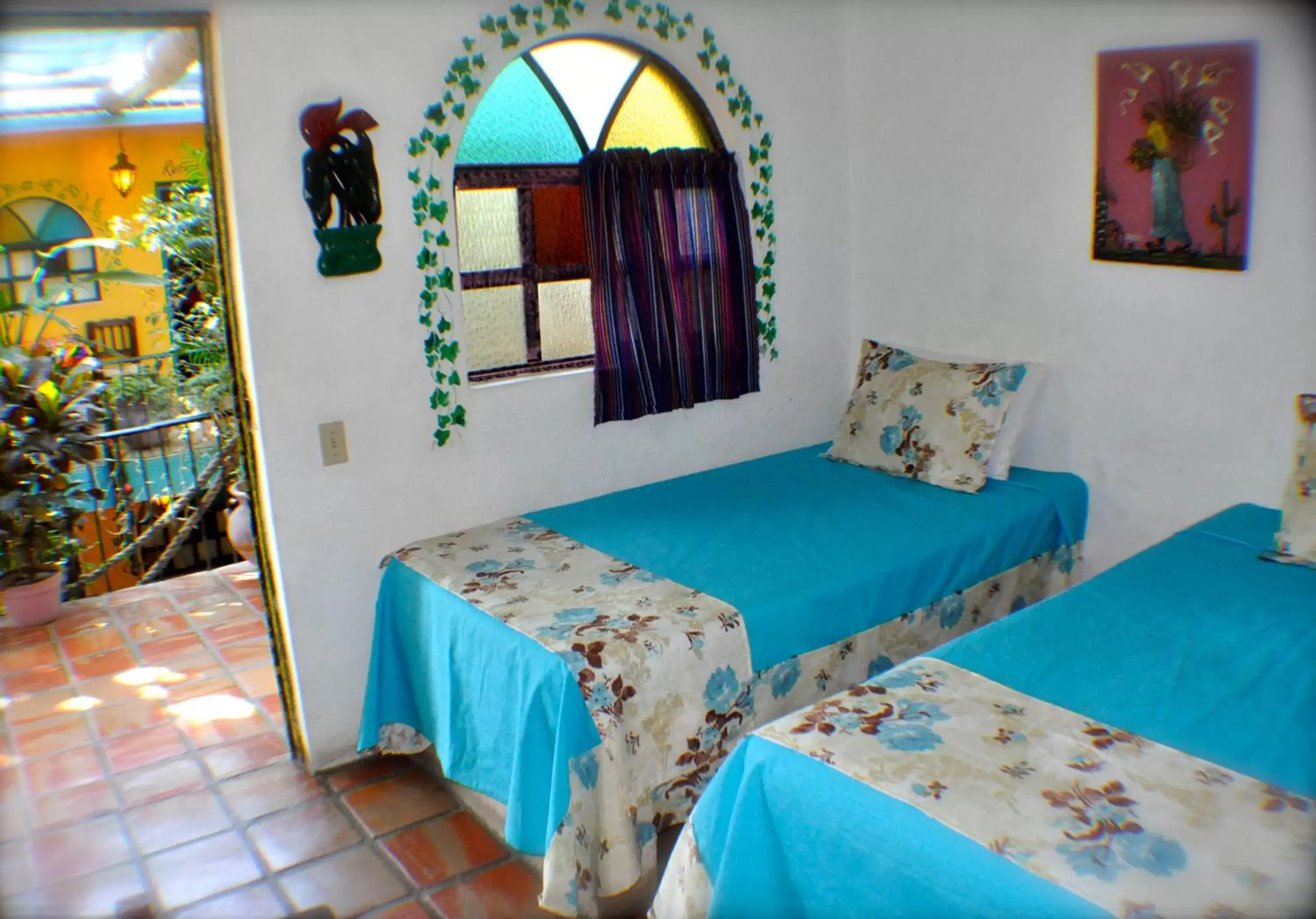 Day, Bed in Cabo Inn