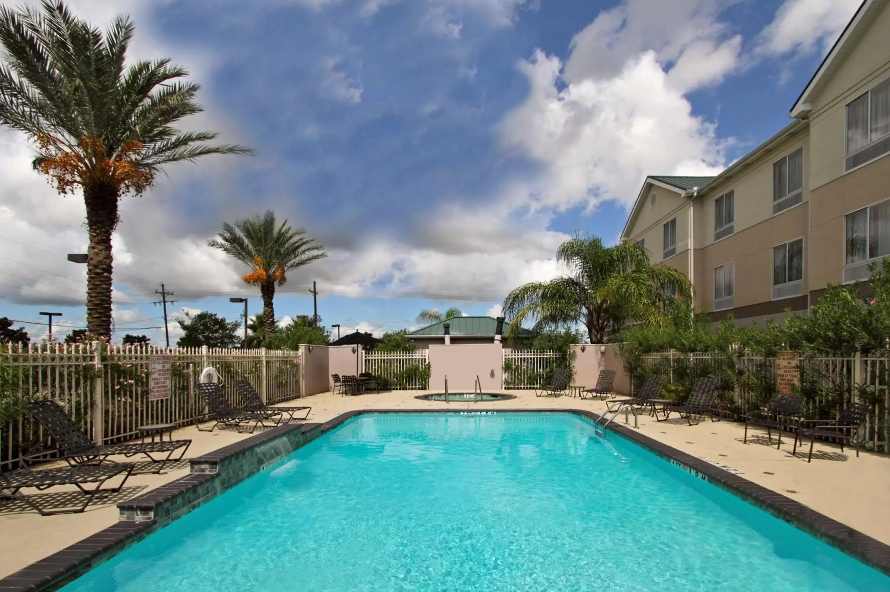 Pool view, Swimming Pool in Hilton Garden Inn Beaumont