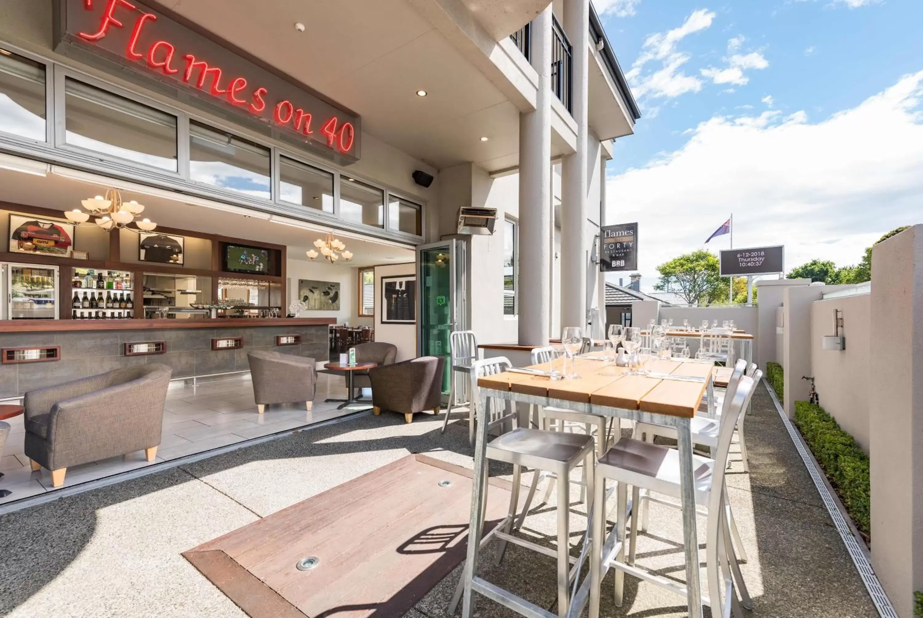 Lounge or bar in The Hotel Nelson Lounge or bar in The Hotel Nelson