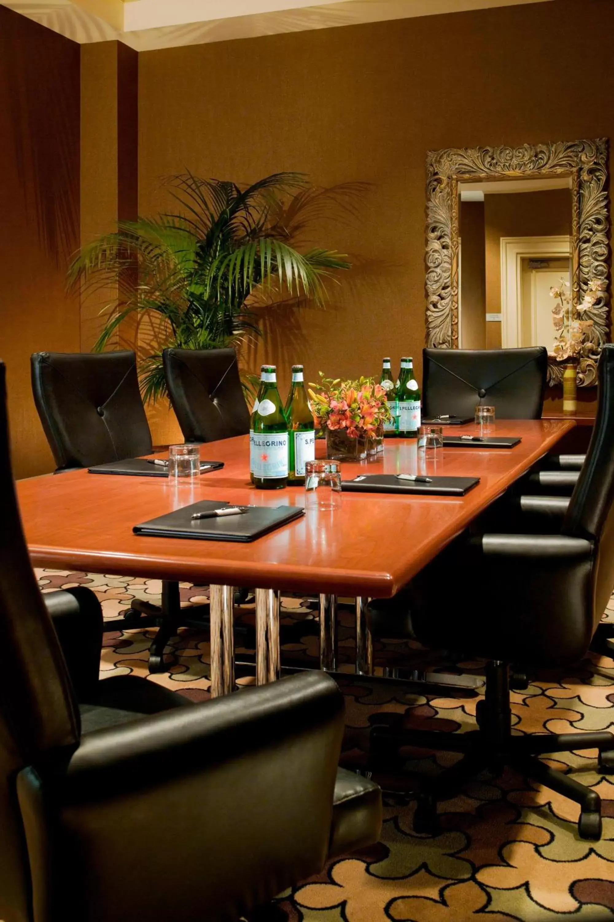 Meeting/conference room, Restaurant/Places to Eat in Dallas/Fort Worth Marriott Hotel & Golf Club at Champions Circle