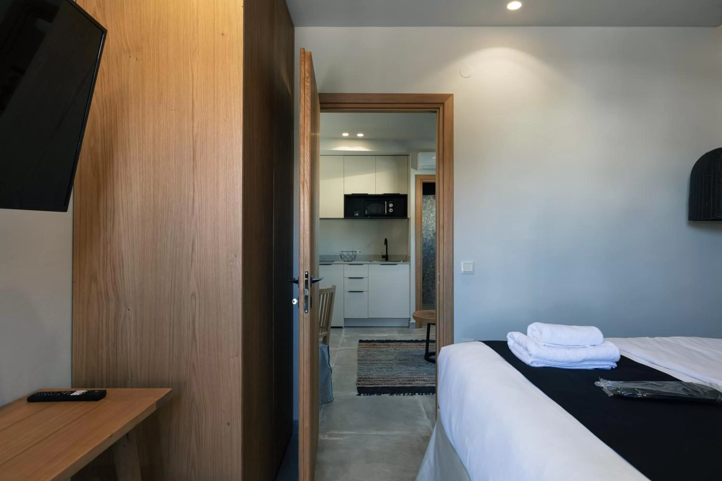 Photo of the whole room, Bed in Chapter 02 Gallery Suites - ex GD Gallery Suites