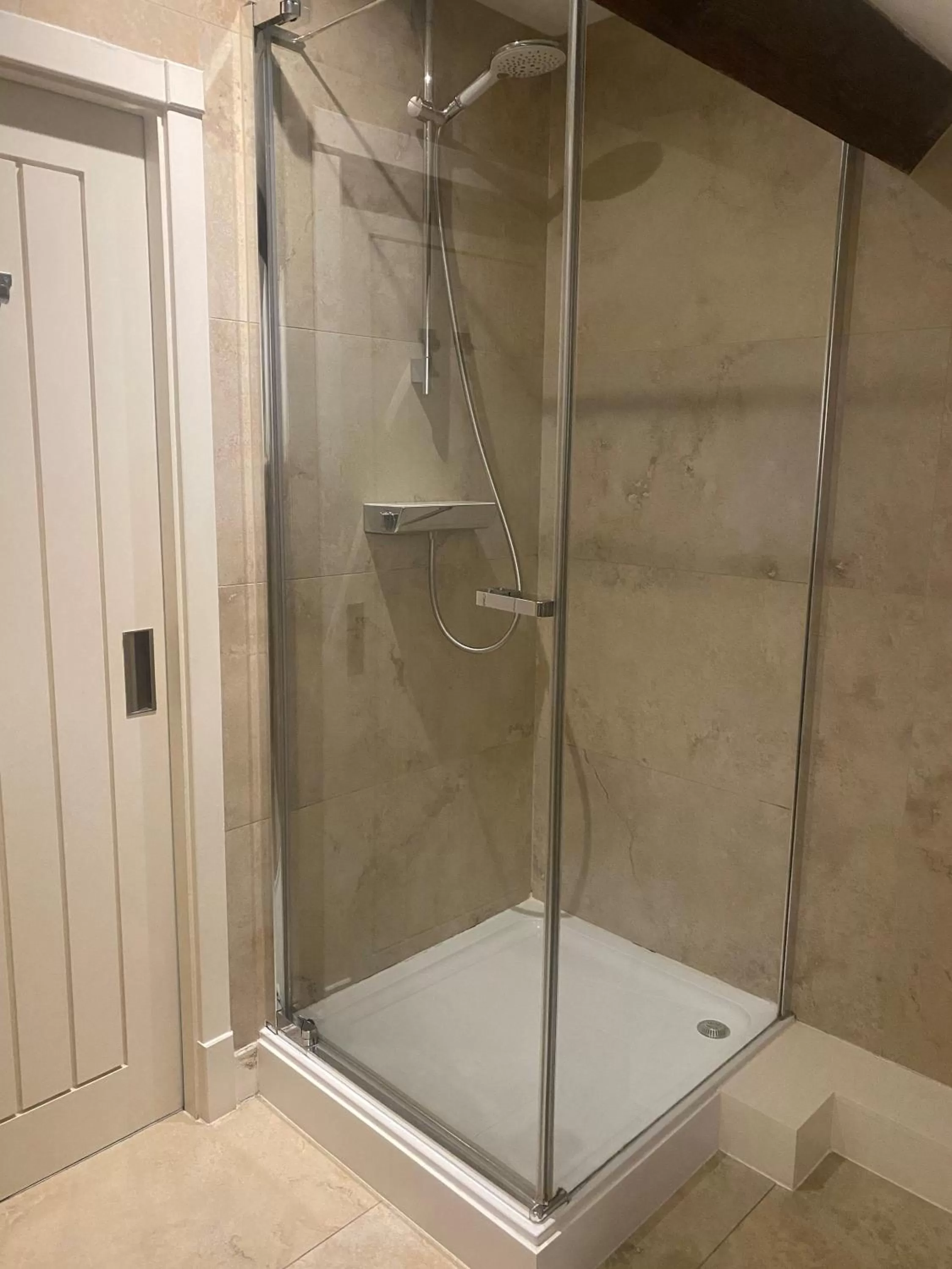 Shower in The Rest Hotel