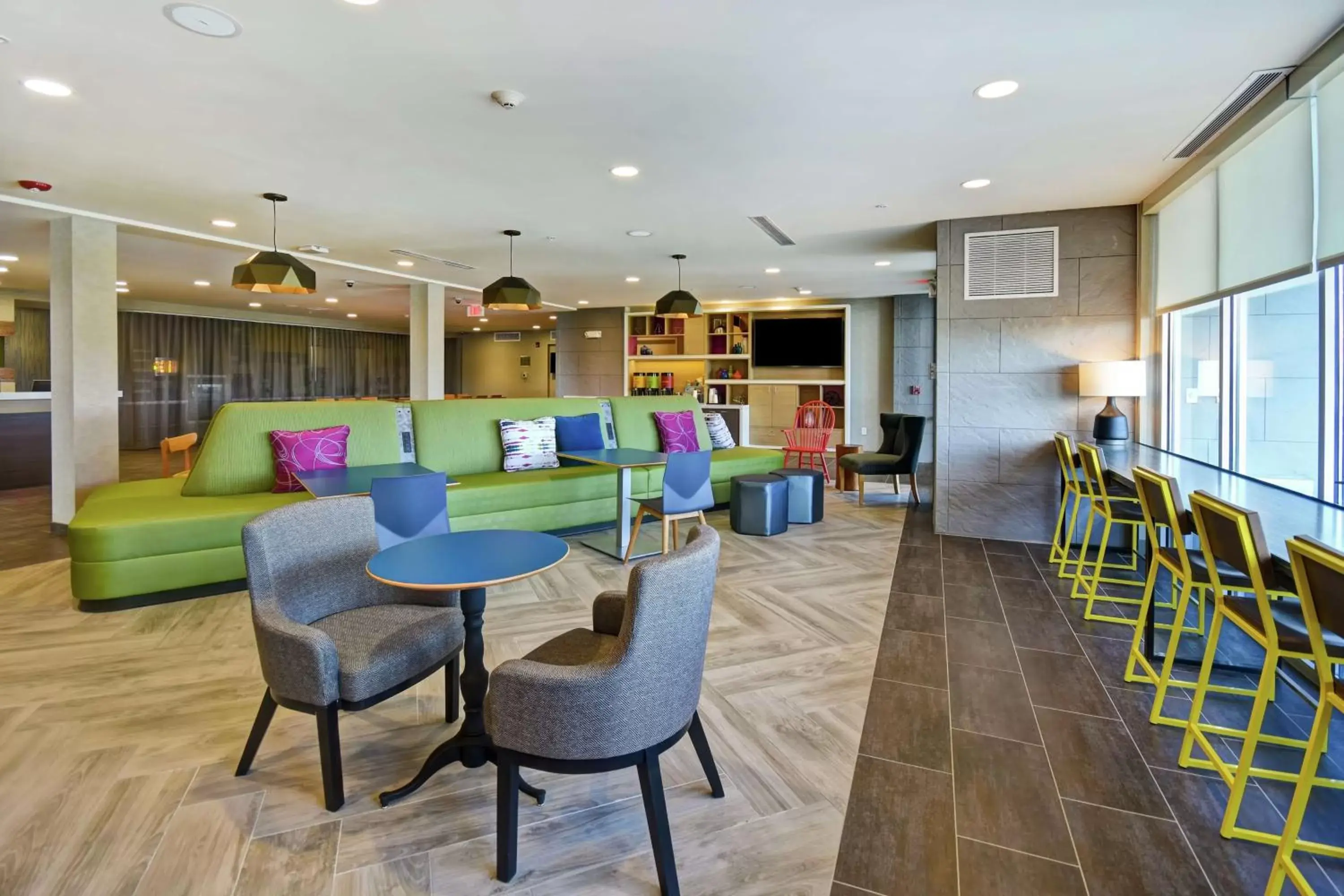 Lobby or reception, Lounge/Bar in Home2 Suites By Hilton Terre Haute
