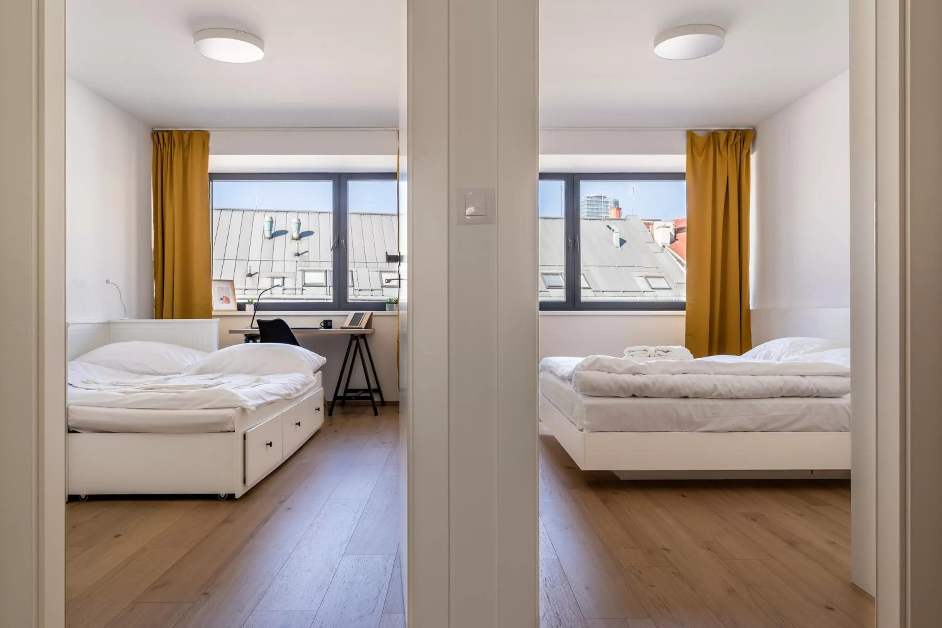 Bedroom, Bed in Smart & Green Living by Ambiente