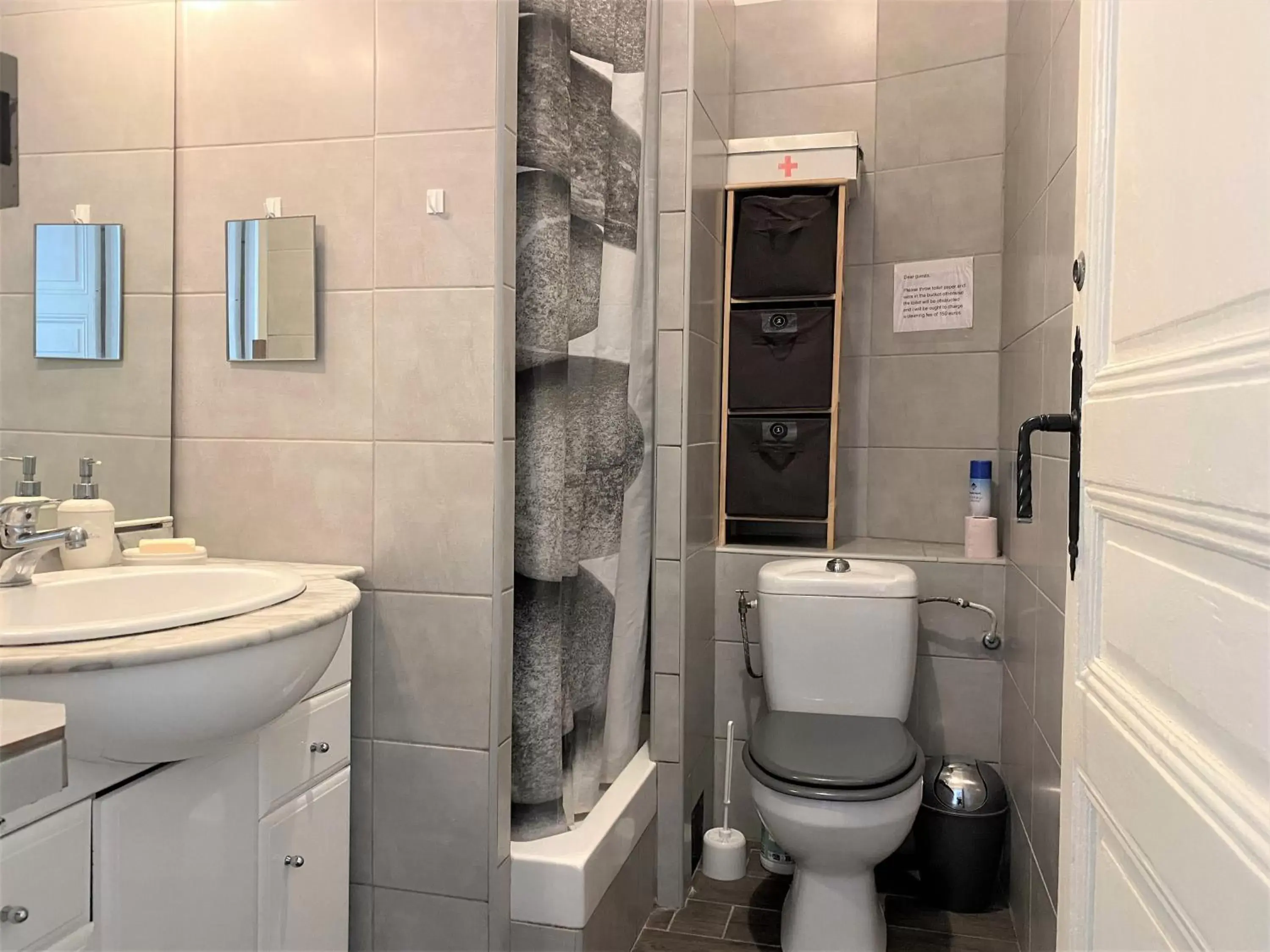 Toilet, Bathroom in Nice Center Room