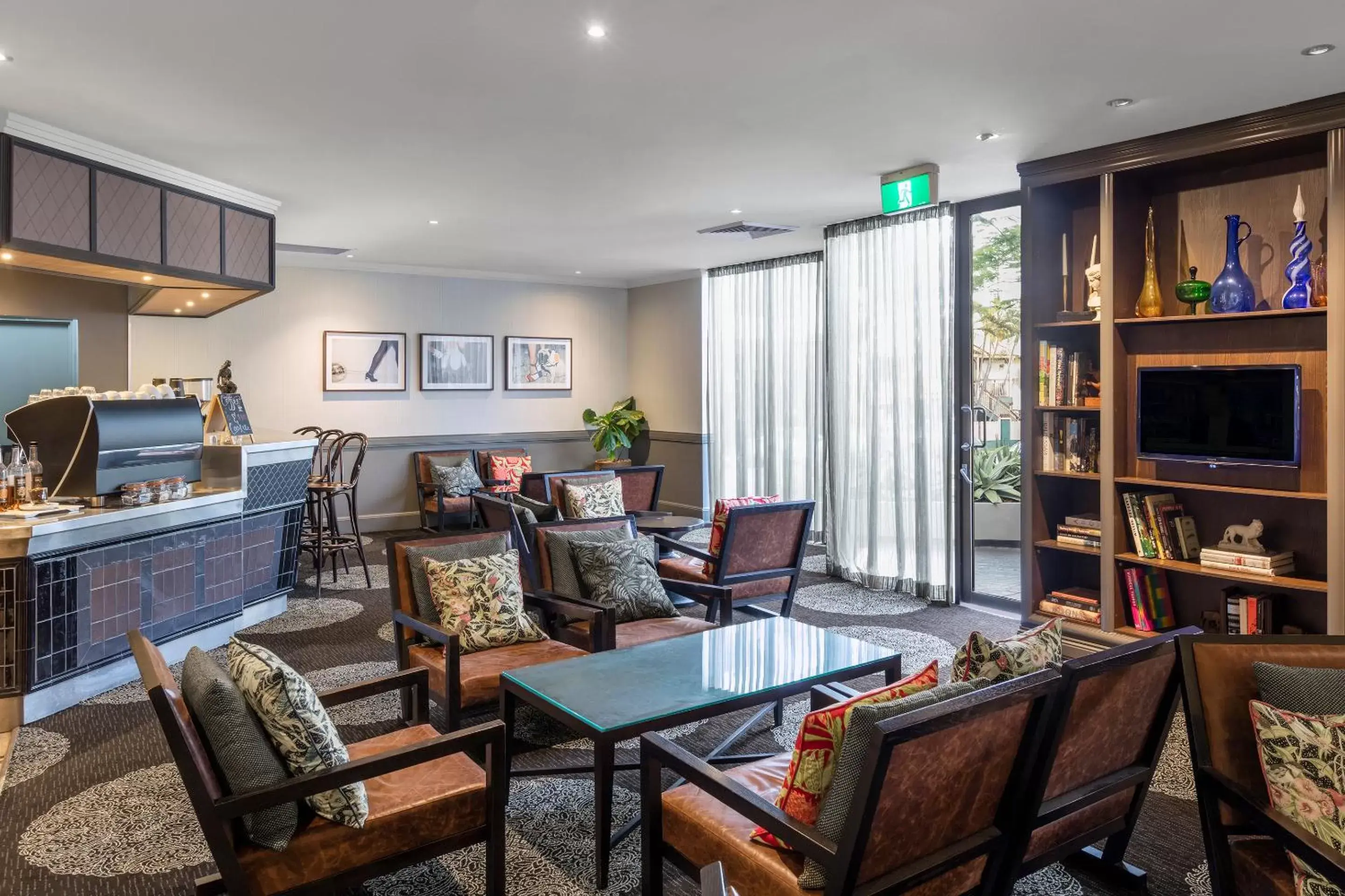 Lounge or bar, Restaurant/Places to Eat in View Brisbane