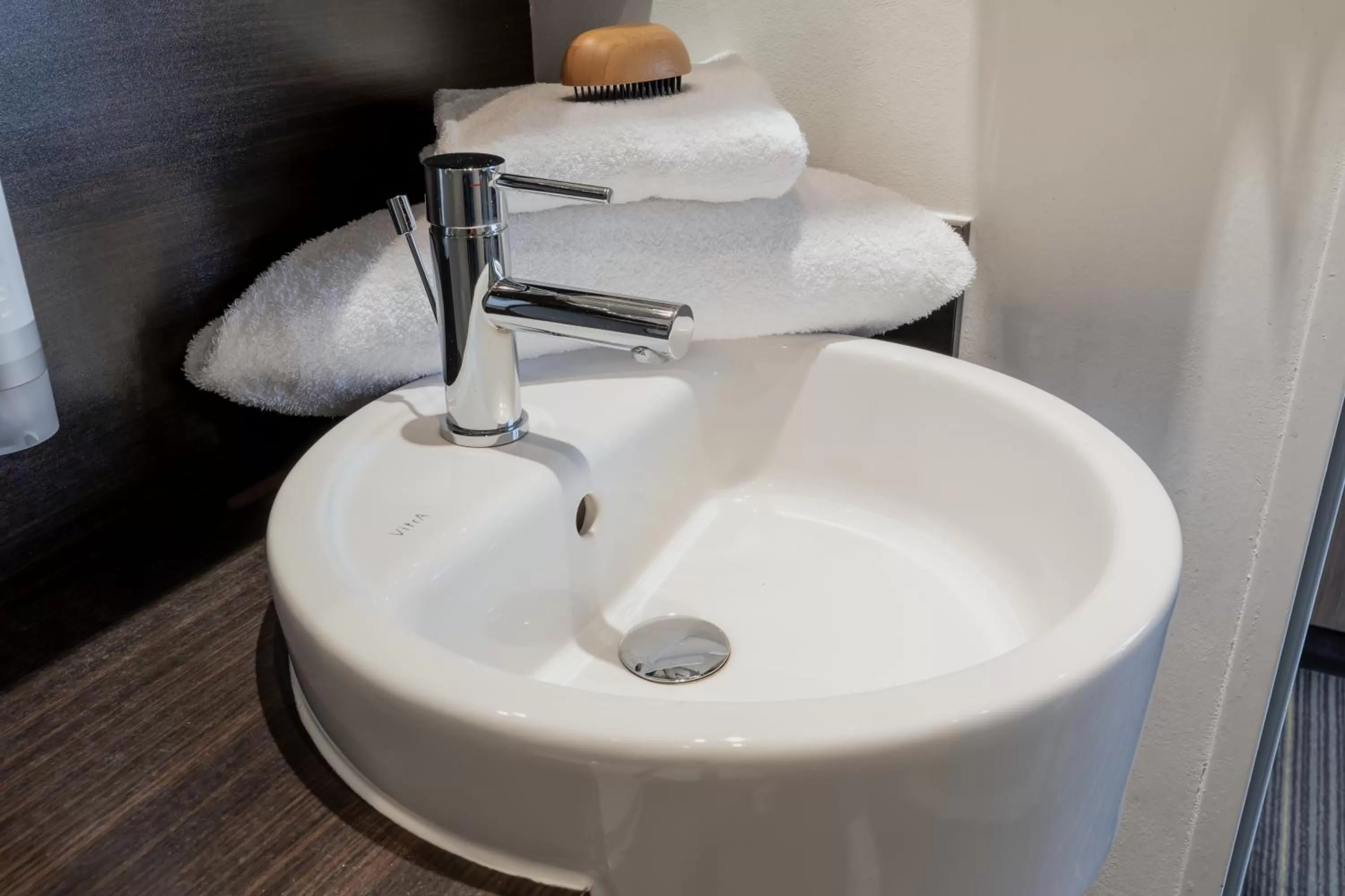 Bathroom in Select Hotel Berlin Spiegelturm