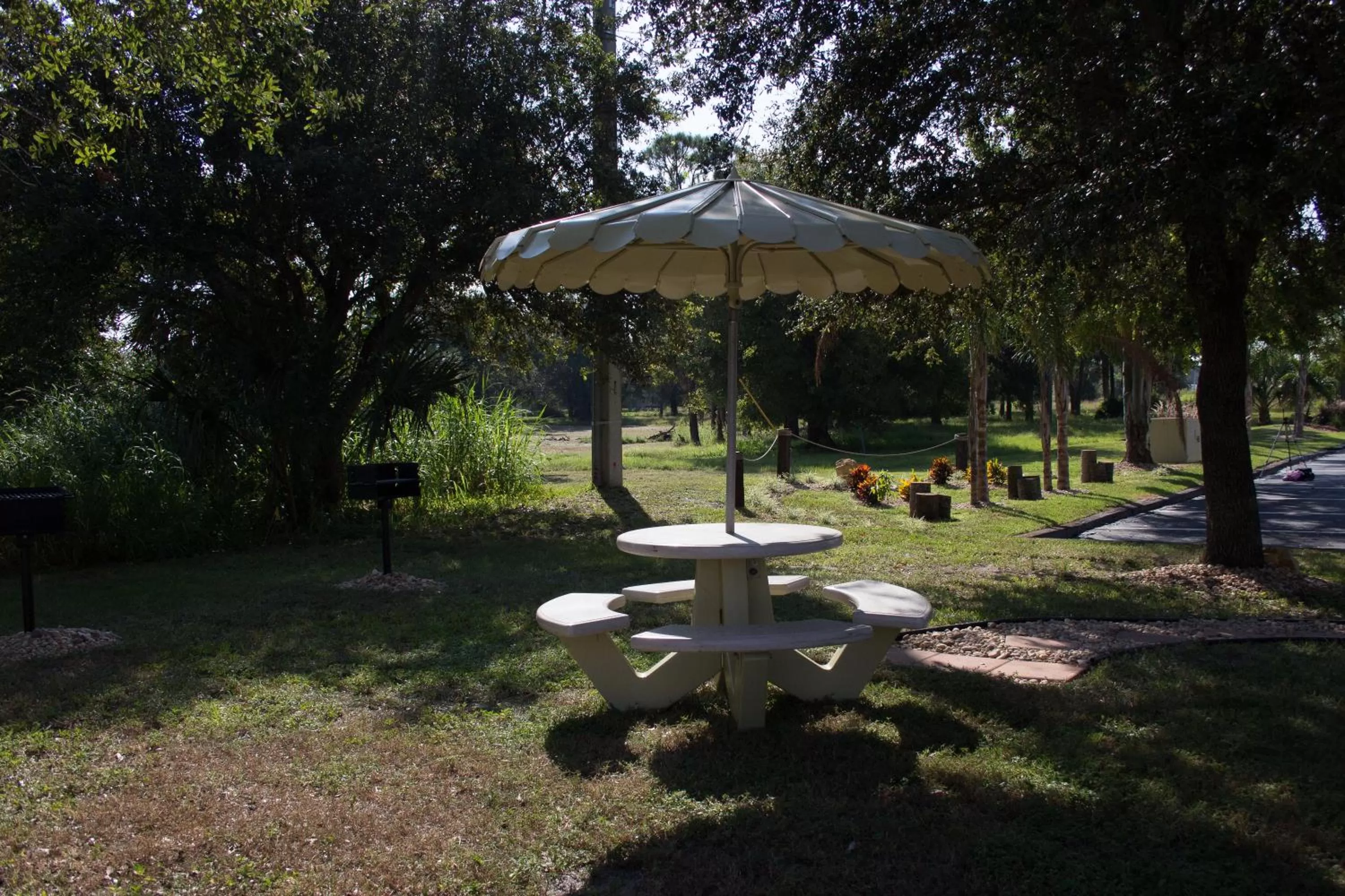 Decorative detail in At Home Inn - Fort Pierce