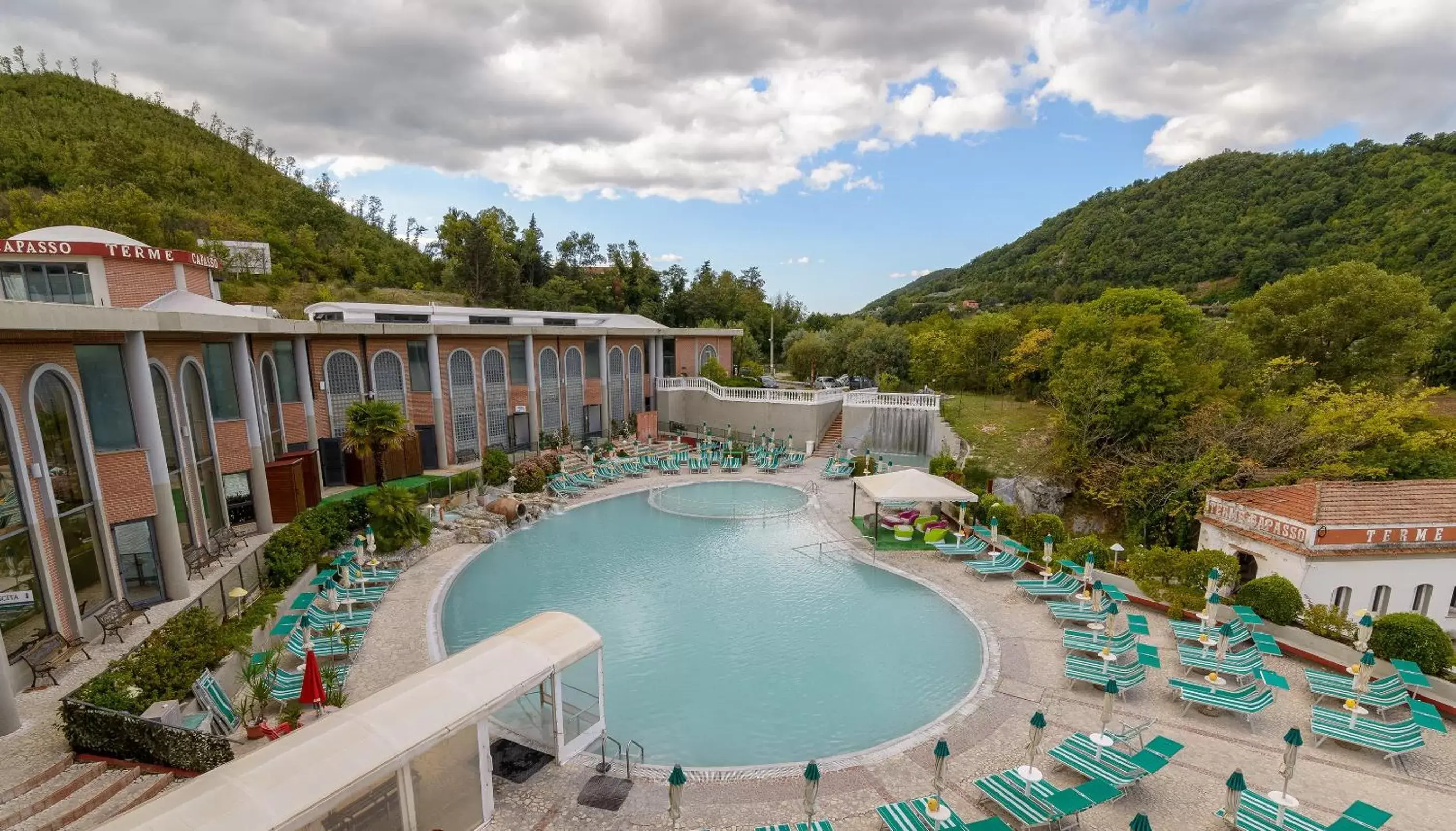 Swimming pool, Pool View in Hotel Terme Capasso