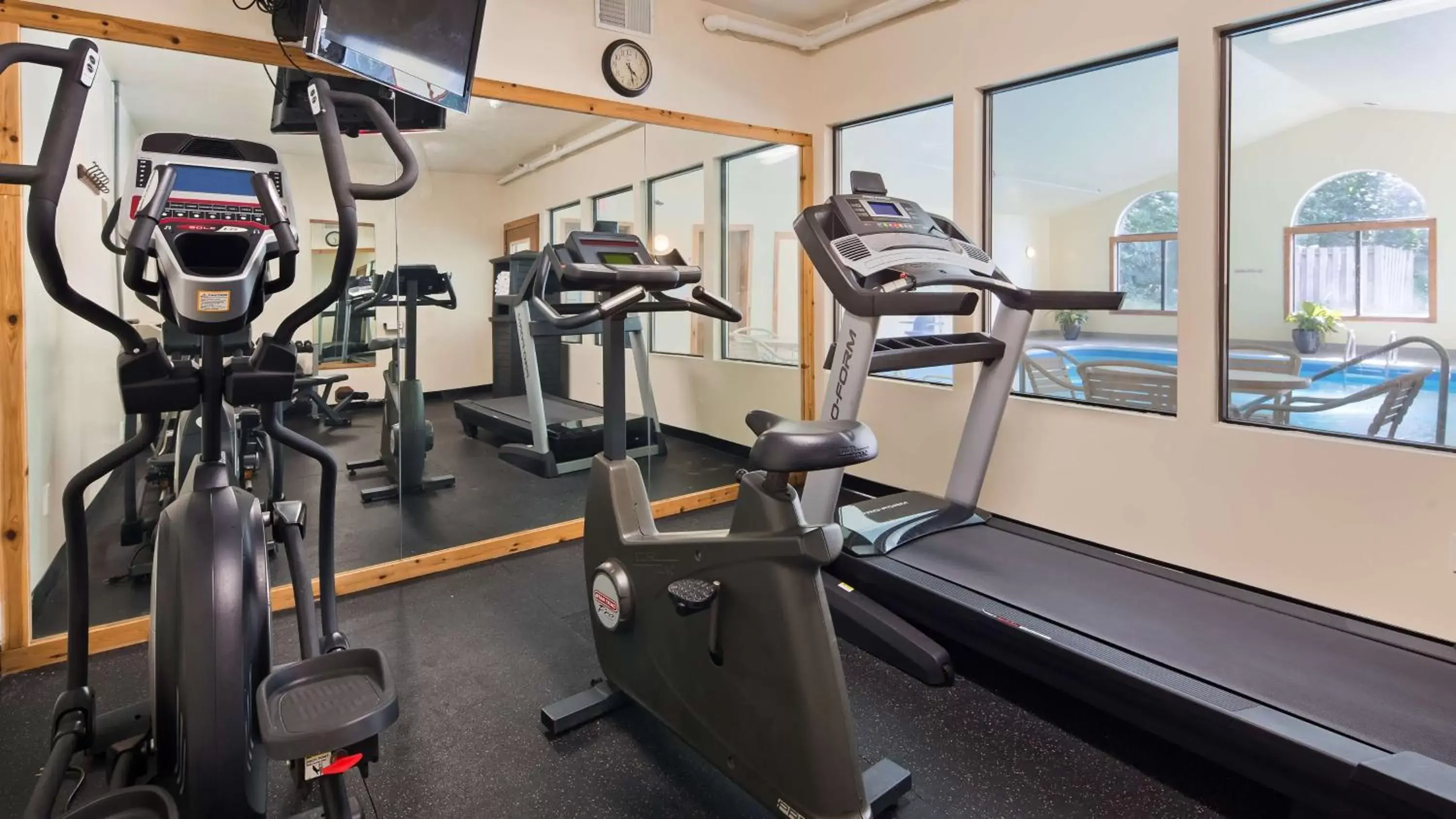 Fitness centre/facilities, Fitness Center/Facilities in Best Western Plaza Hotel Saugatuck