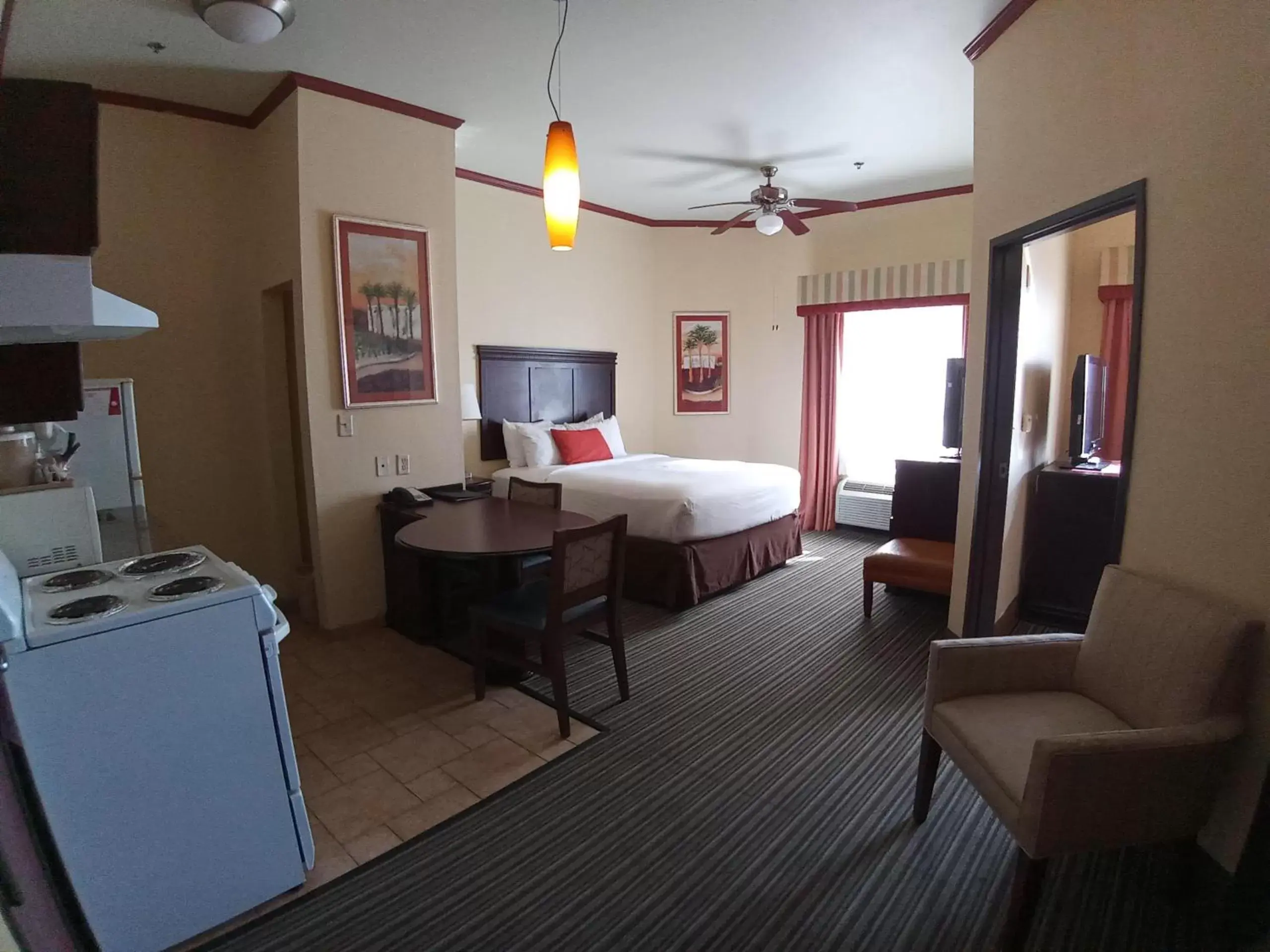 TV and multimedia, Bed in Hawthorn Extended Stay by Wyndham Corpus Christi Padre Isle TV and multimedia, Bed in Hawthorn Extended Stay by Wyndham Corpus Christi Padre Isle