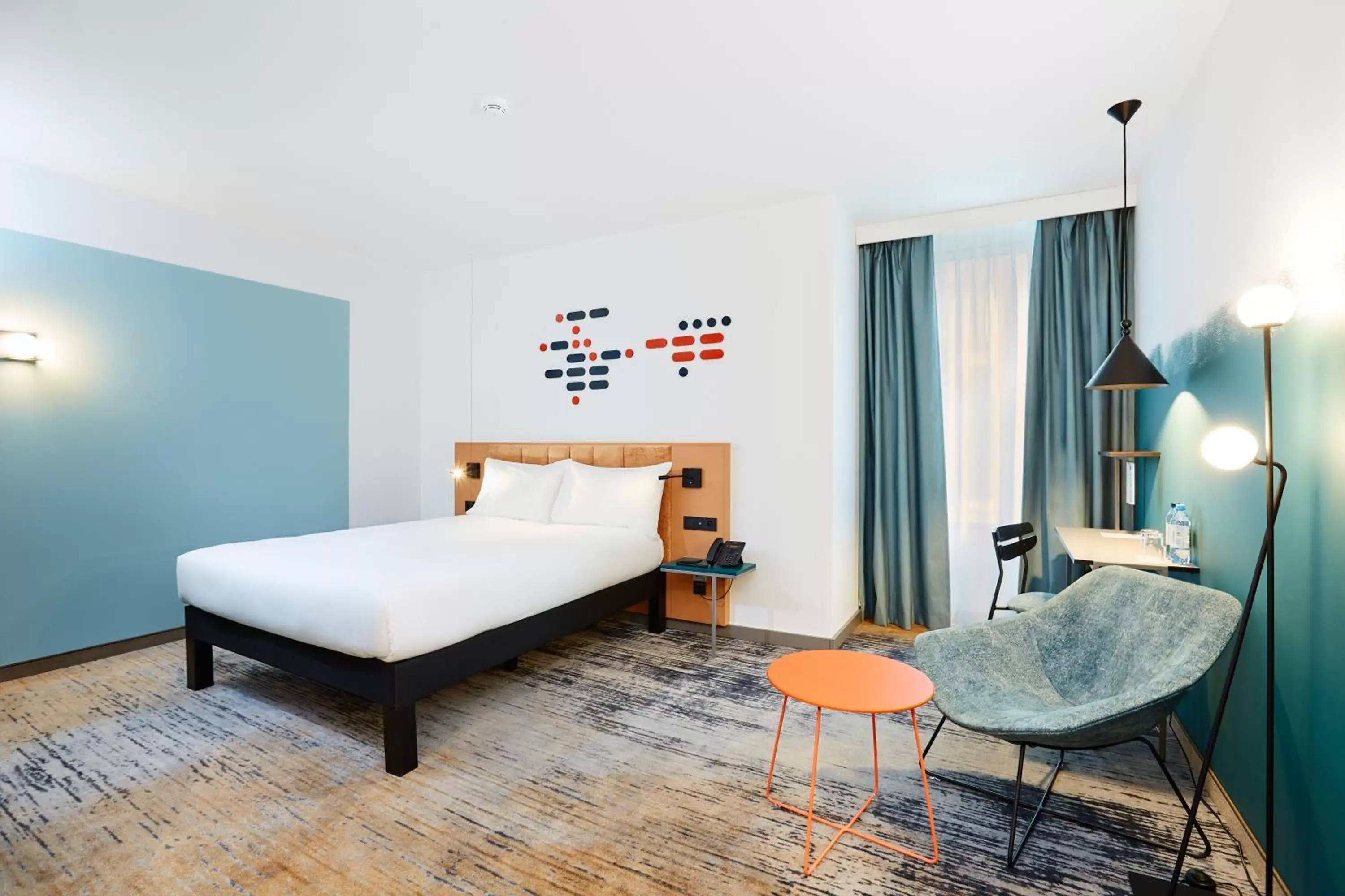 Facility for disabled guests, Bed in ibis Styles Kraków Centrum