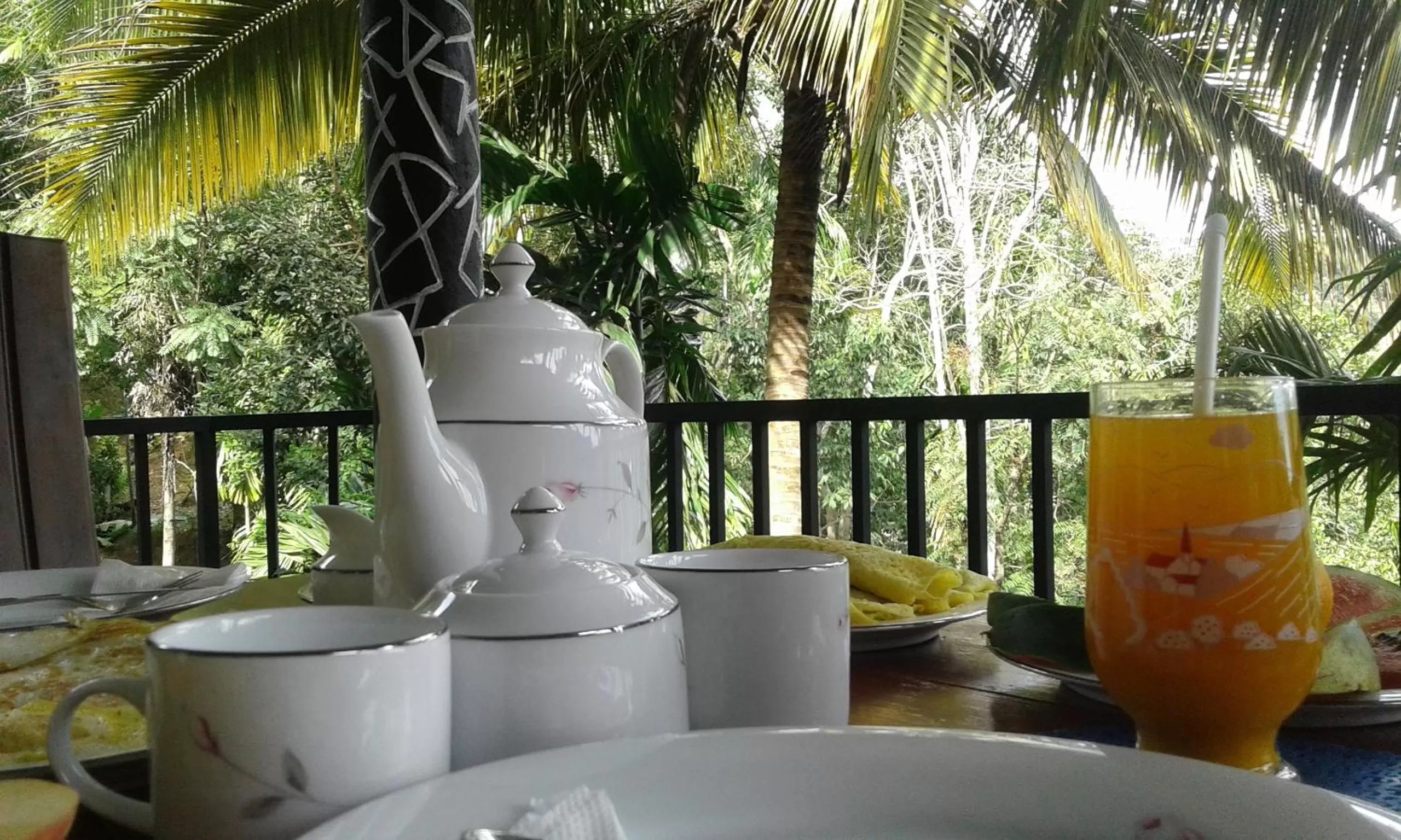 Breakfast in Different View