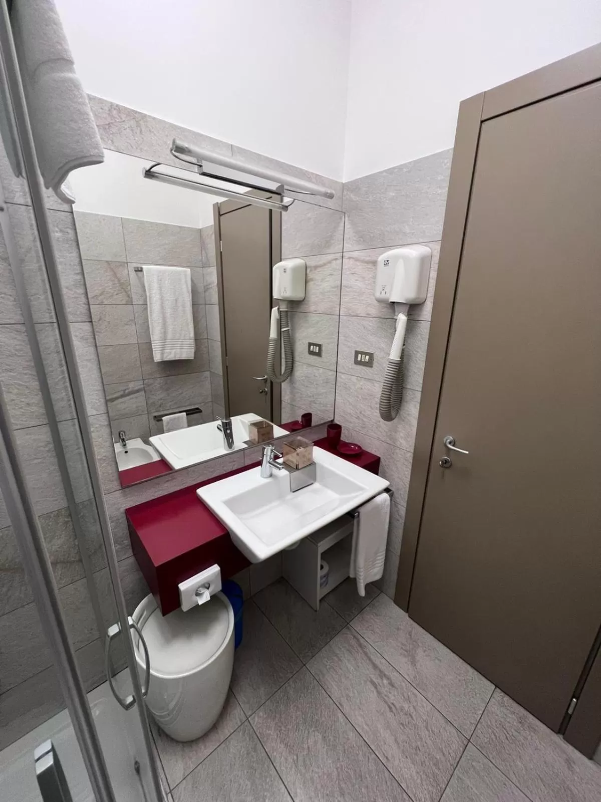 Bathroom in Residence Star