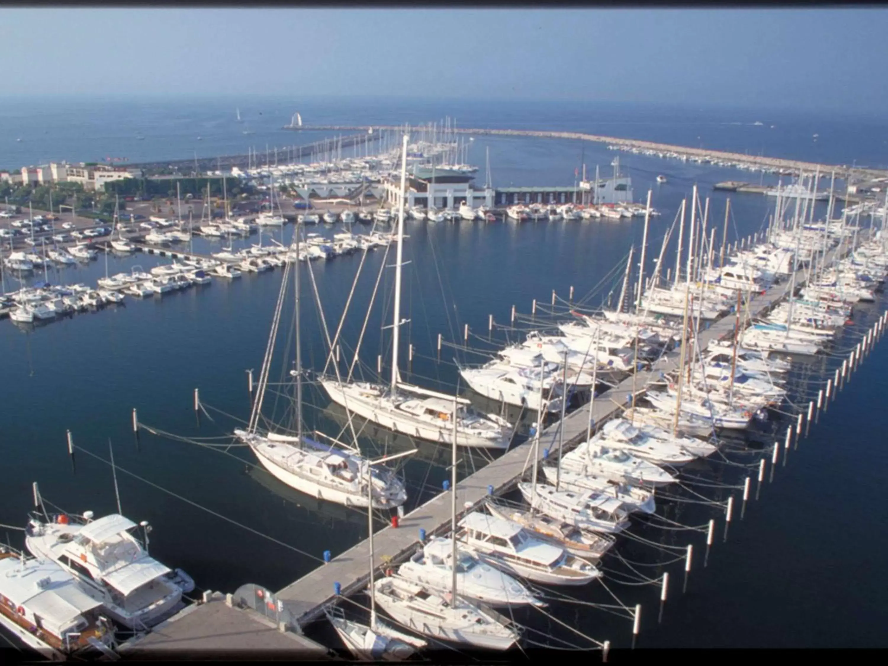 On site, Bird's-eye View in Mercure Port La Grande Motte