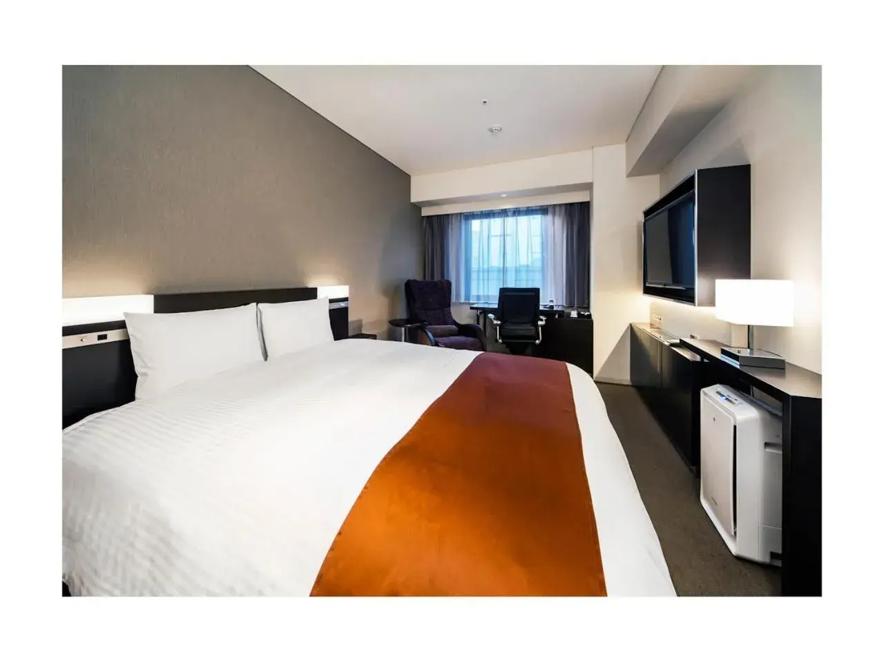 Bedroom, Bed in Daiwa Roynet Hotel Ginza PREMIER Bedroom, Bed in Daiwa Roynet Hotel Ginza PREMIER