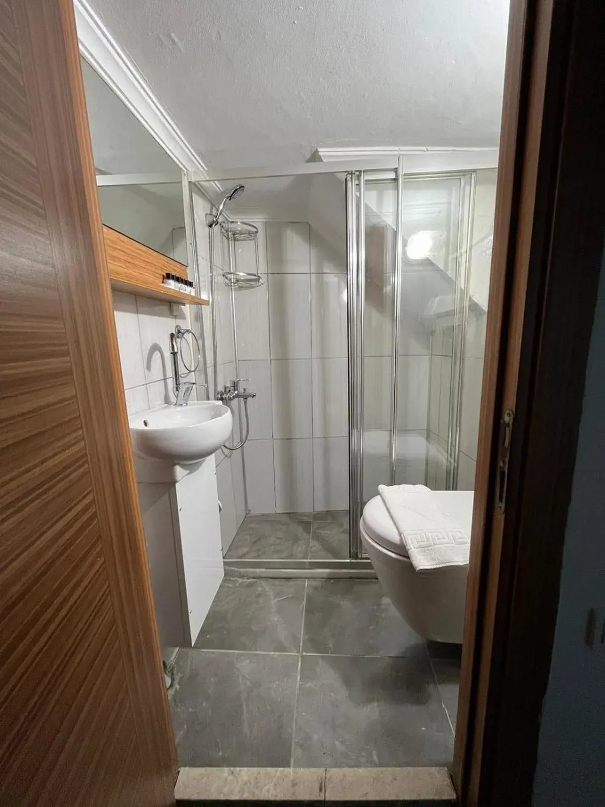 Shower, Bathroom in Seven Rooms Oldcity Hotel