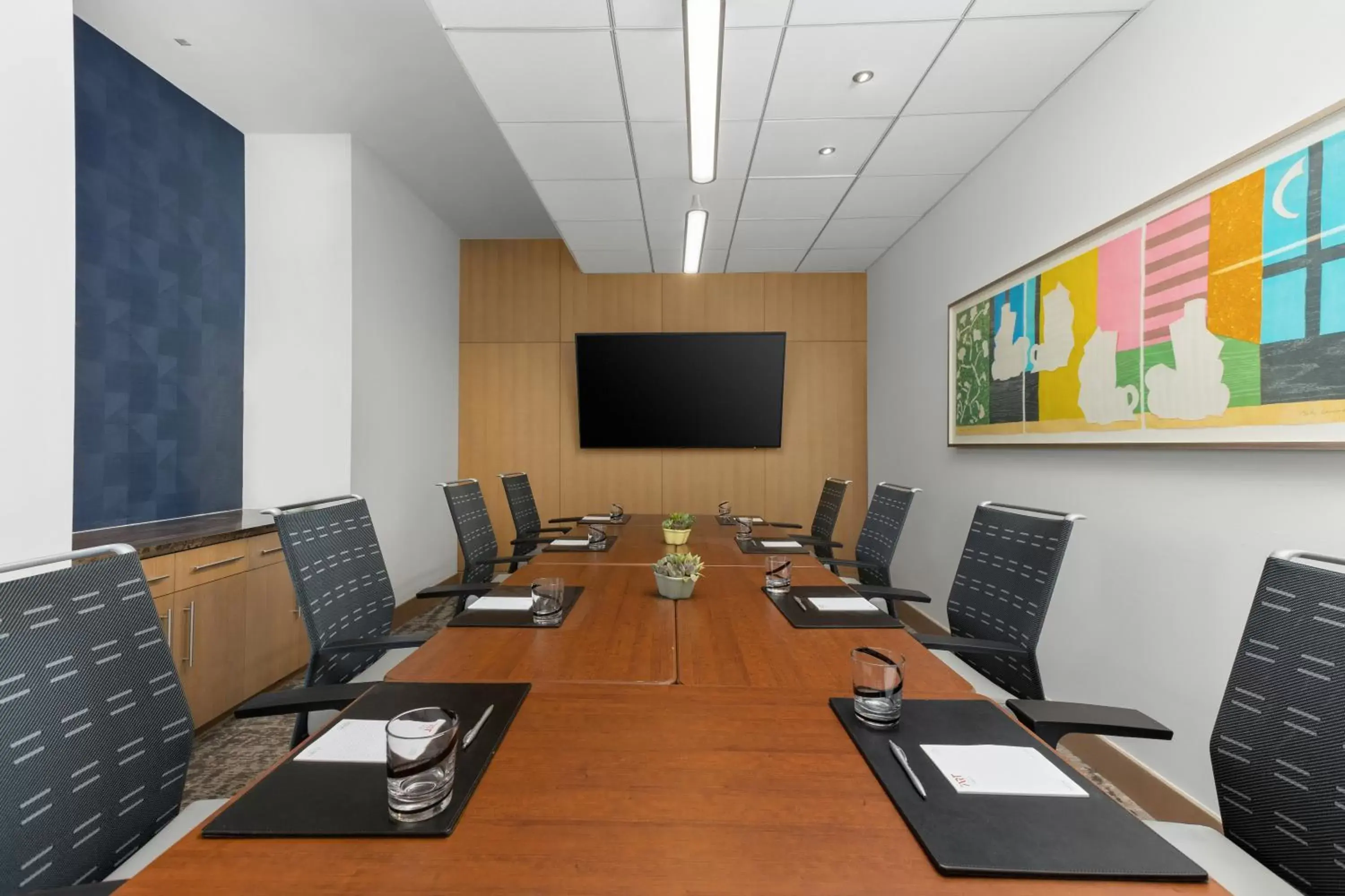 Meeting/conference room in The Art Hotel Denver, Curio Collection by Hilton