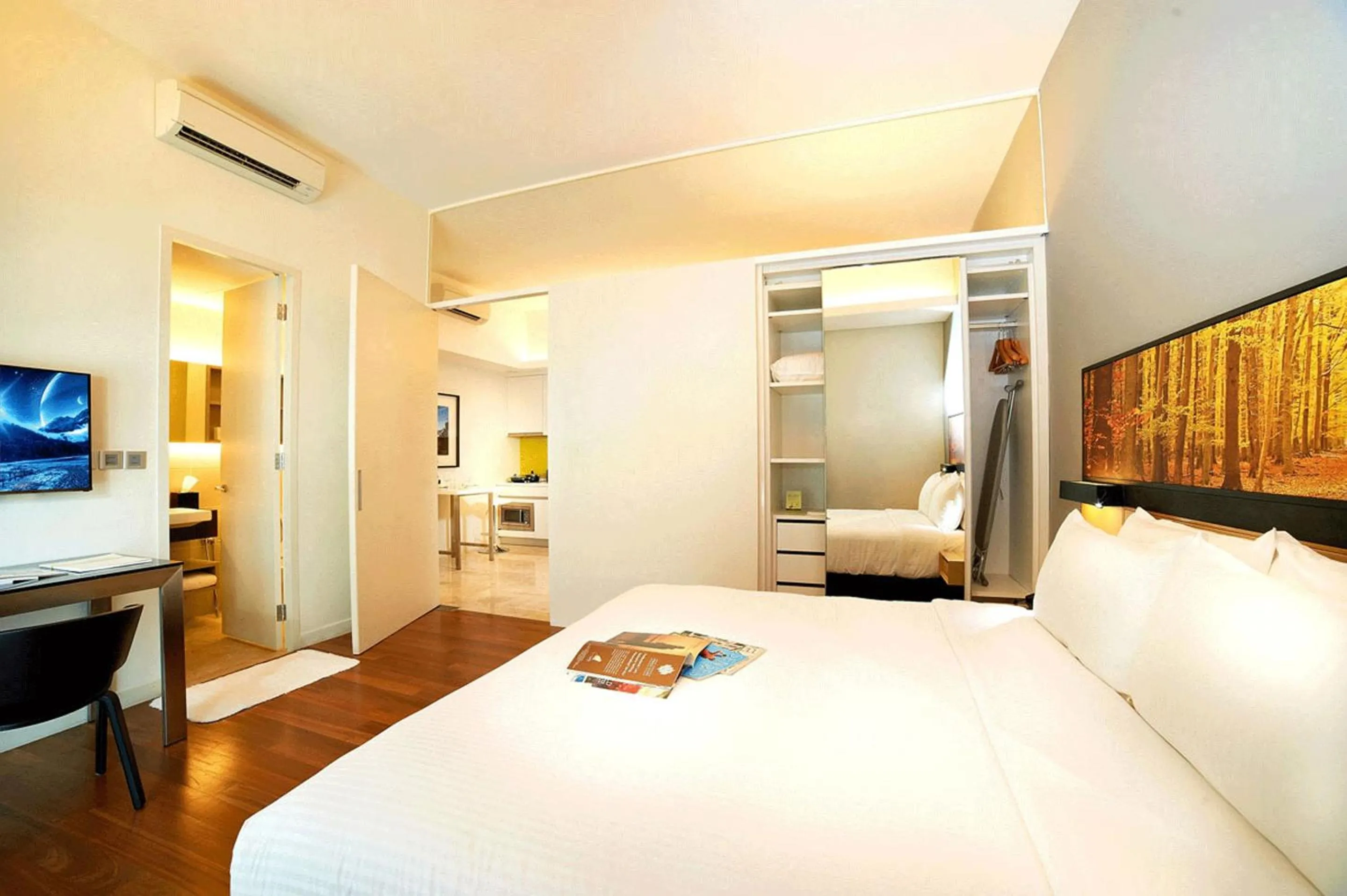 Bedroom, Bed in The Signature Hotel & Serviced Suites Hartamas Kuala Lumpur