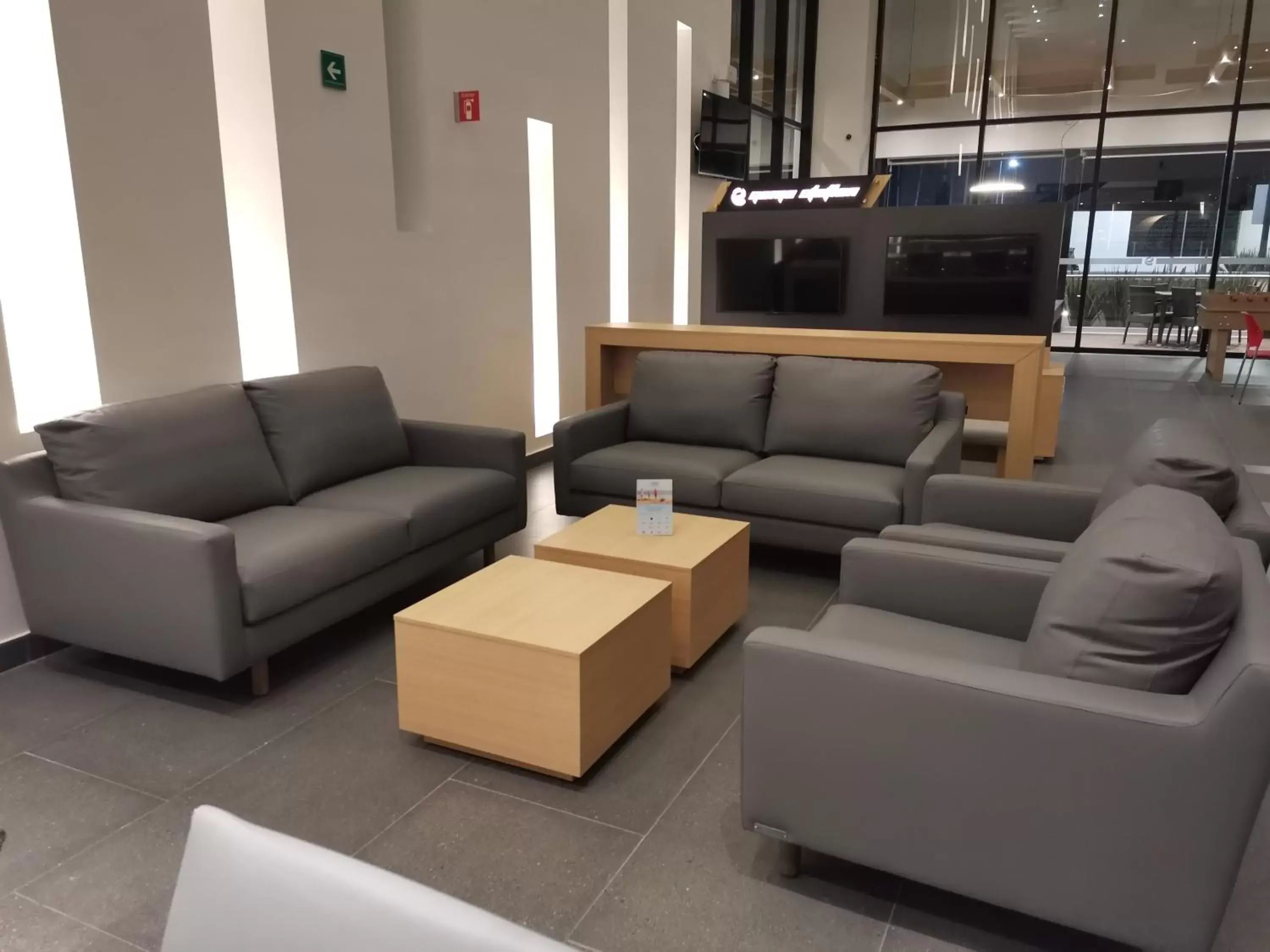 Living room, Seating Area in Ramada Encore by Wyndham Monterrey Apodaca Zona Aeropuerto