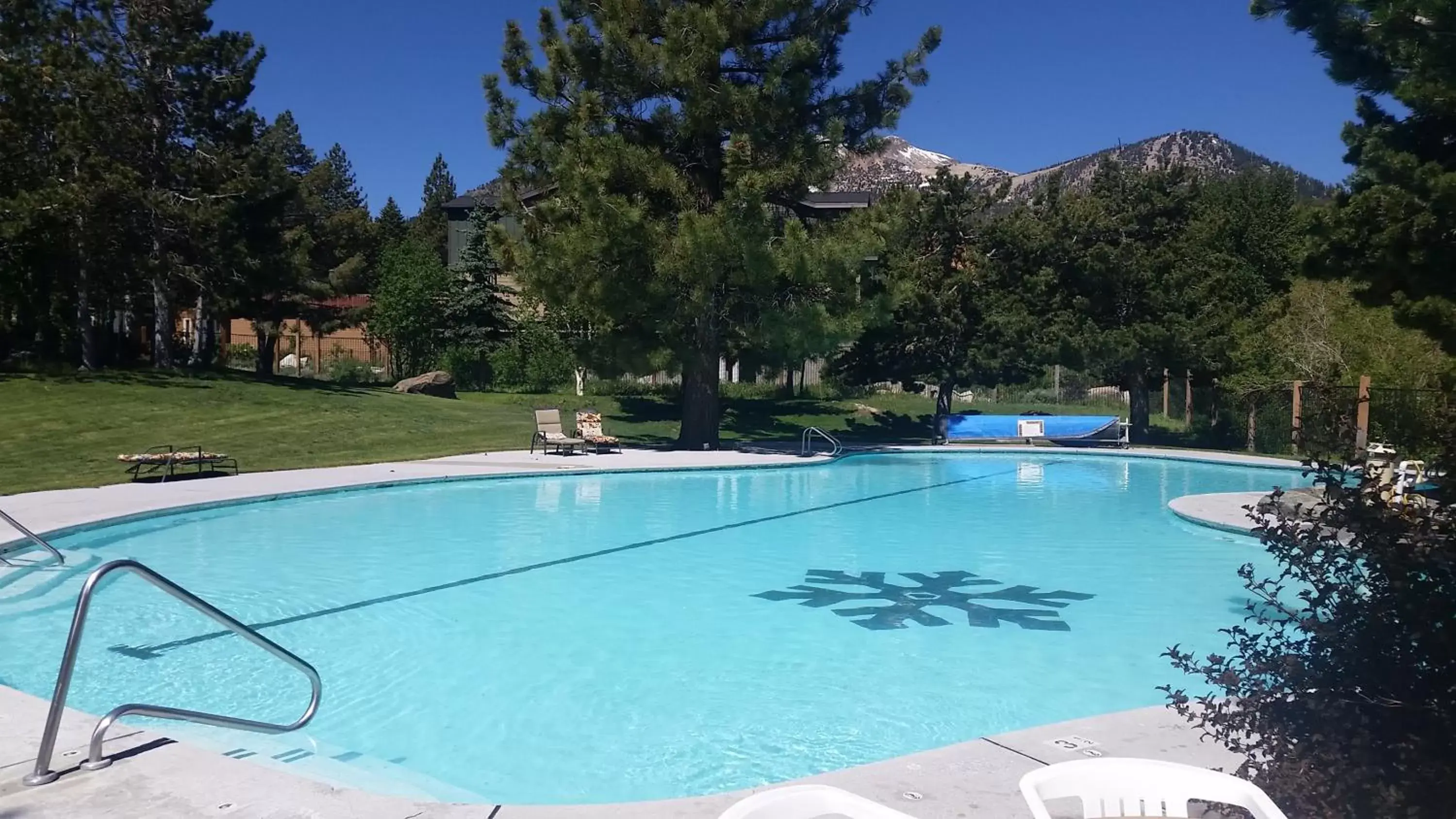 Swimming Pool in Snowcreek Resort Vacation Rentals