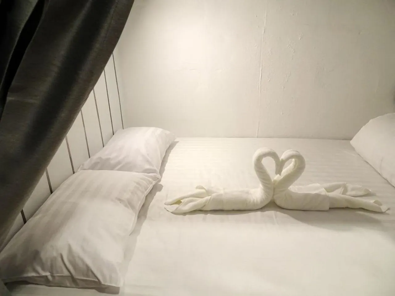 Bed in What's Up Chiang Mai