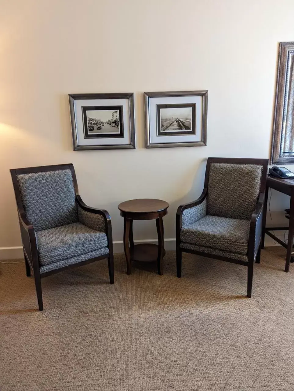 Seating Area in Hotel Santa Barbara