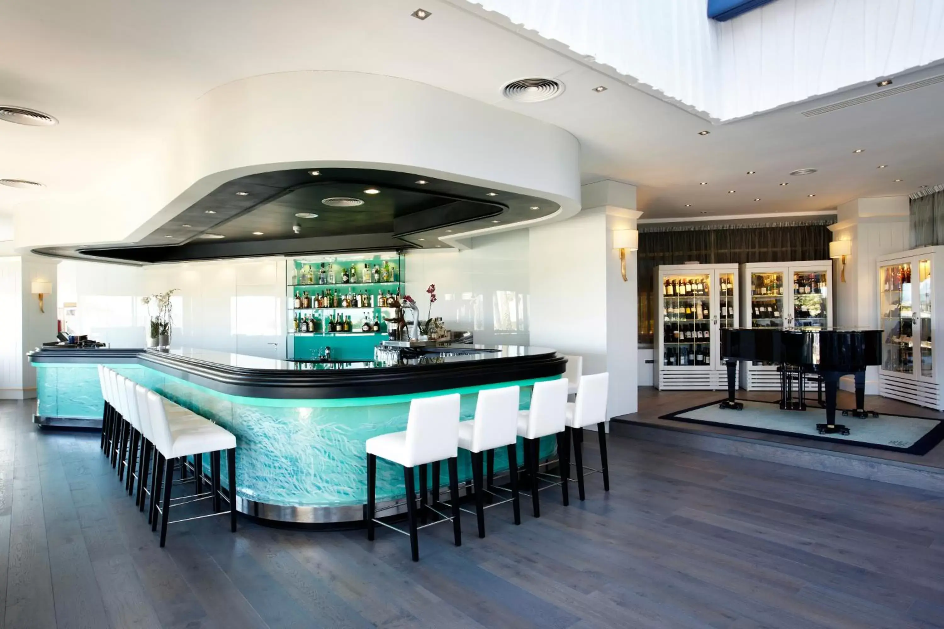 Lounge or bar, Lounge/Bar in GPRO Valparaiso Palace & Spa