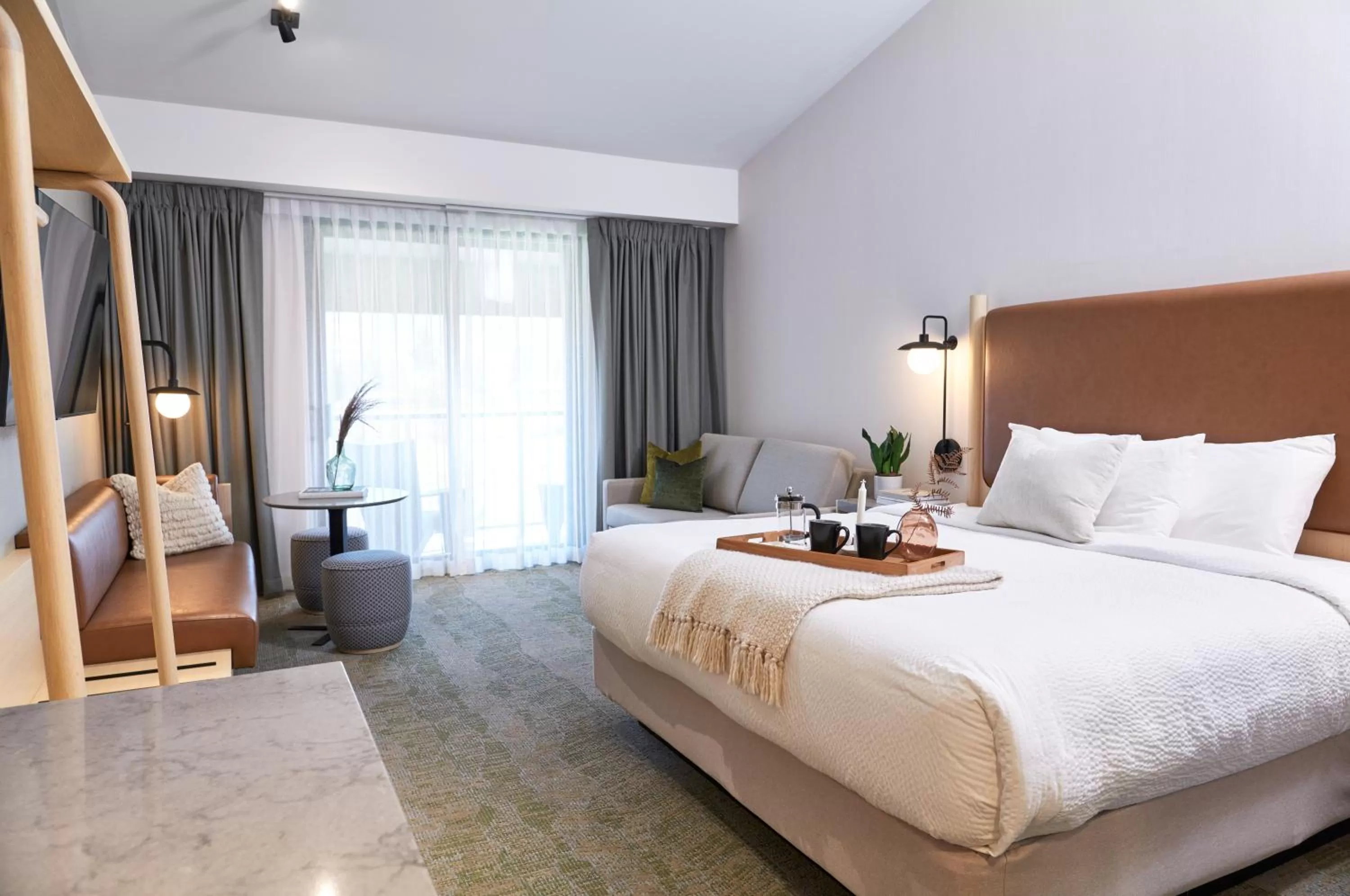 Bed in Forest Park Hotel