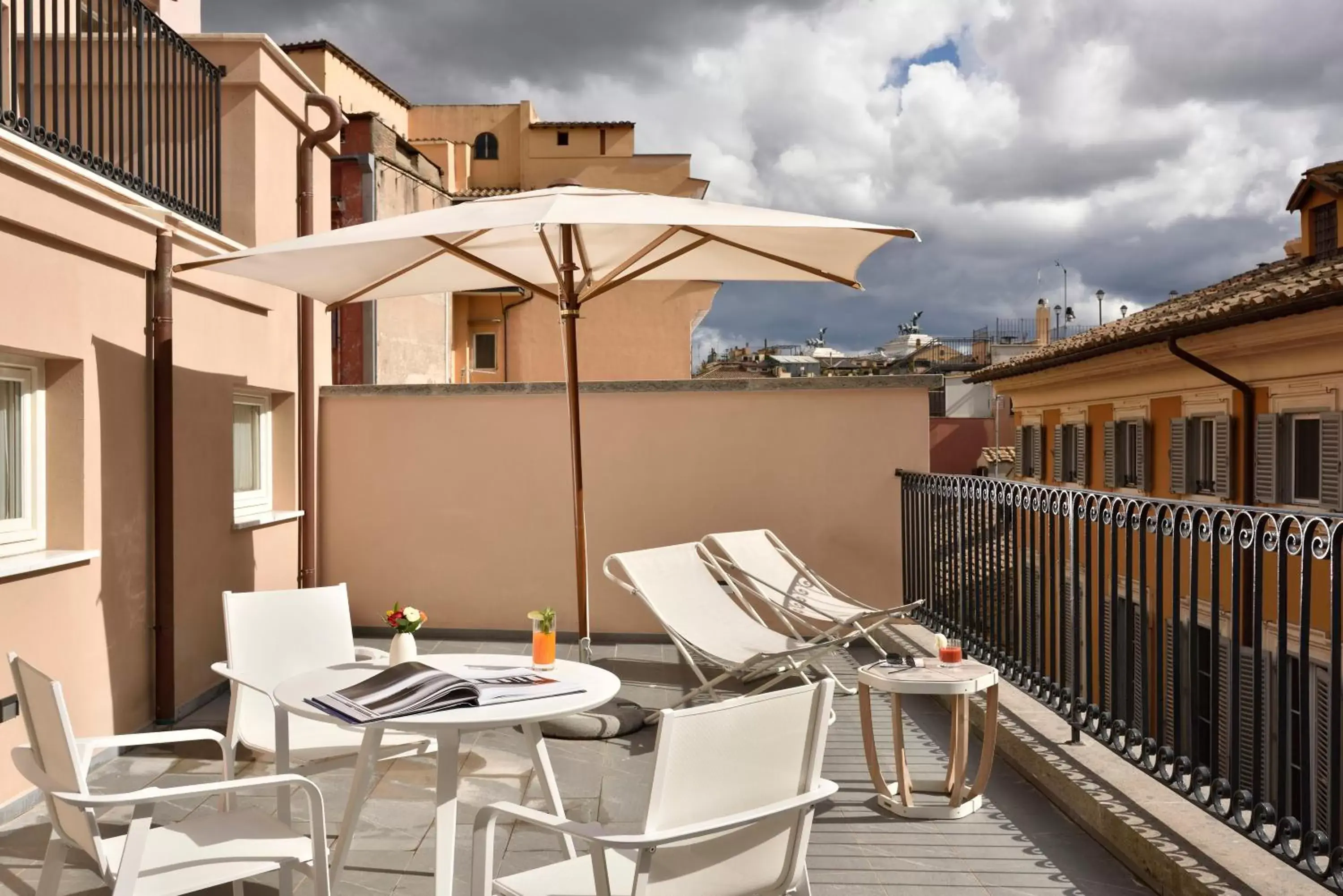 Spring in Hotel L'Orologio Roma - WTB Hotels