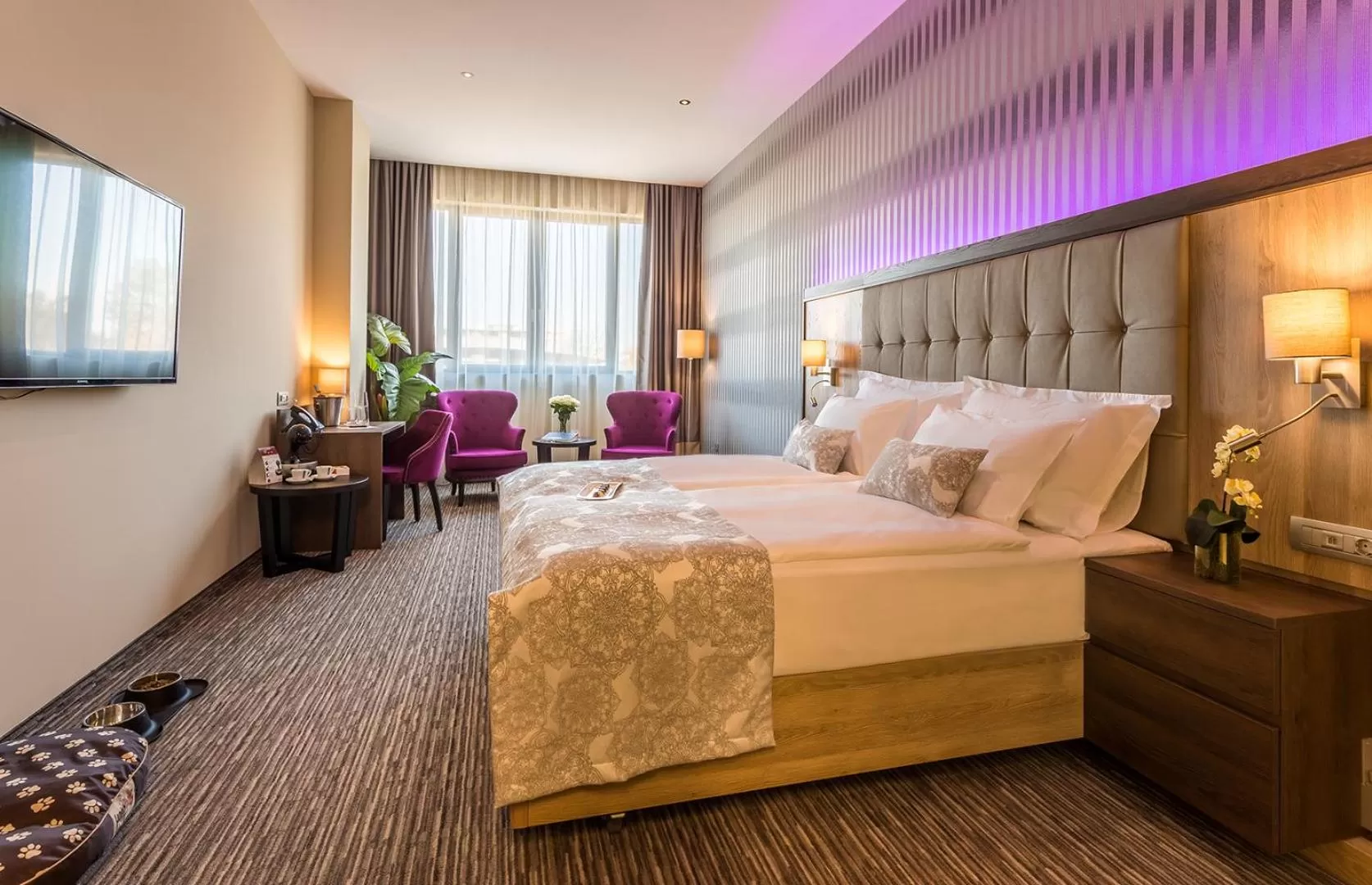 Bed in Admiral Hotel