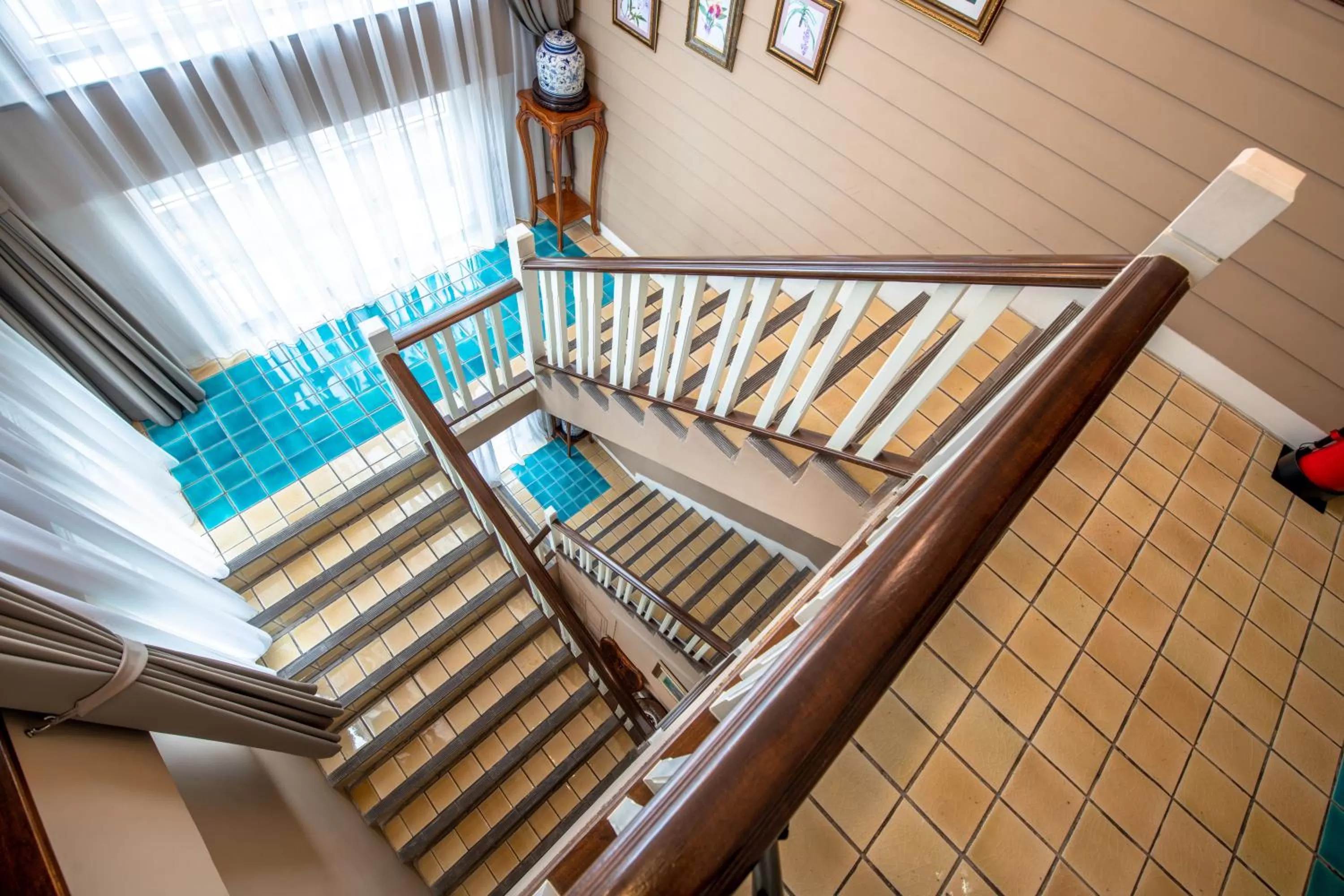 Decorative detail in The Orchid House 153