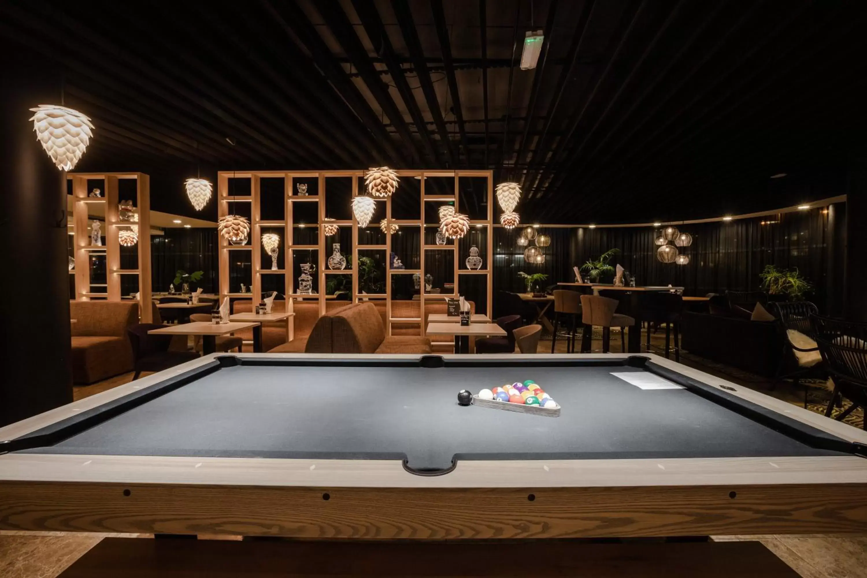 Lounge or bar, Billiards in Shanghai Hotel Holland