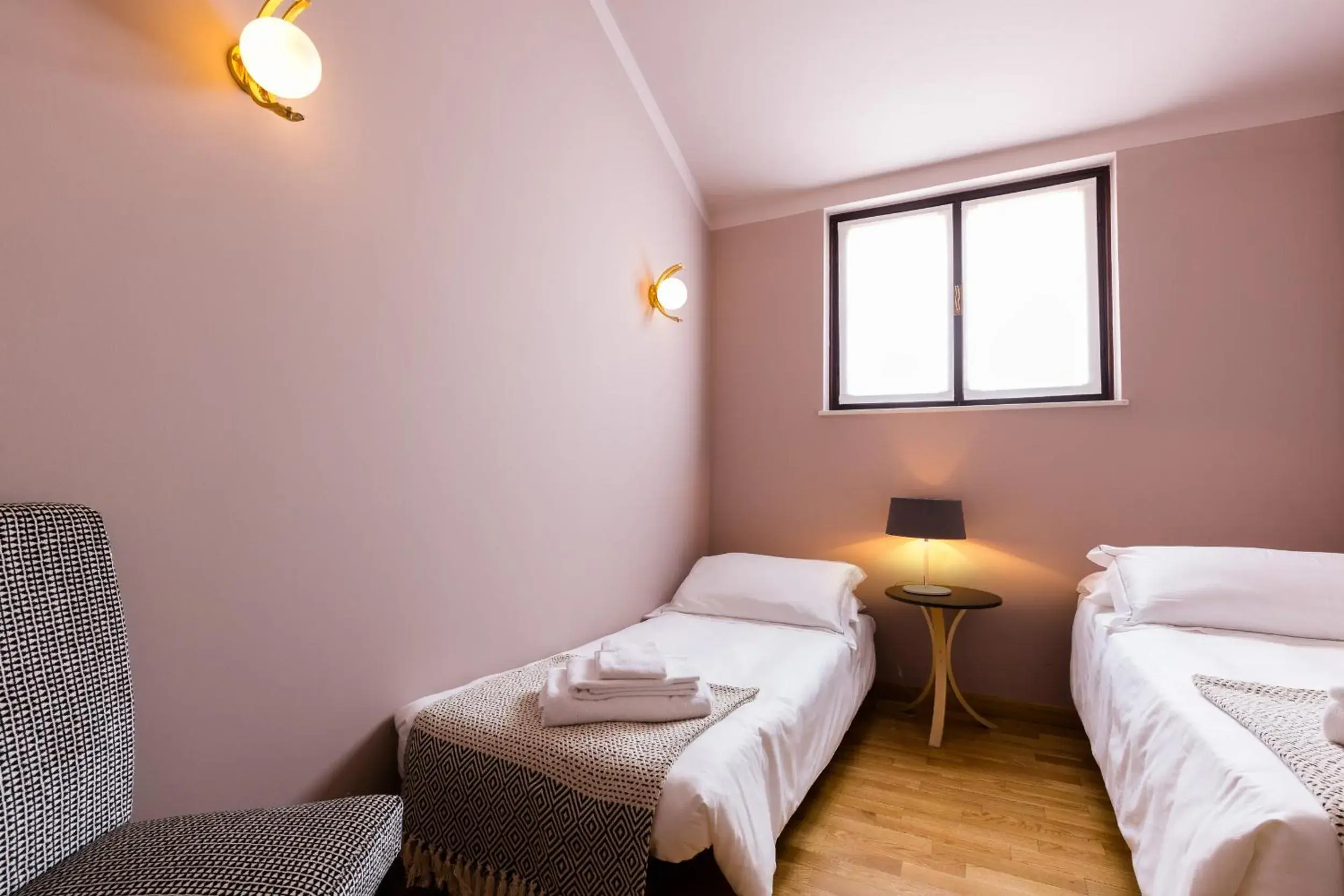 Other, Bed in Escalus Luxury Suites Verona
