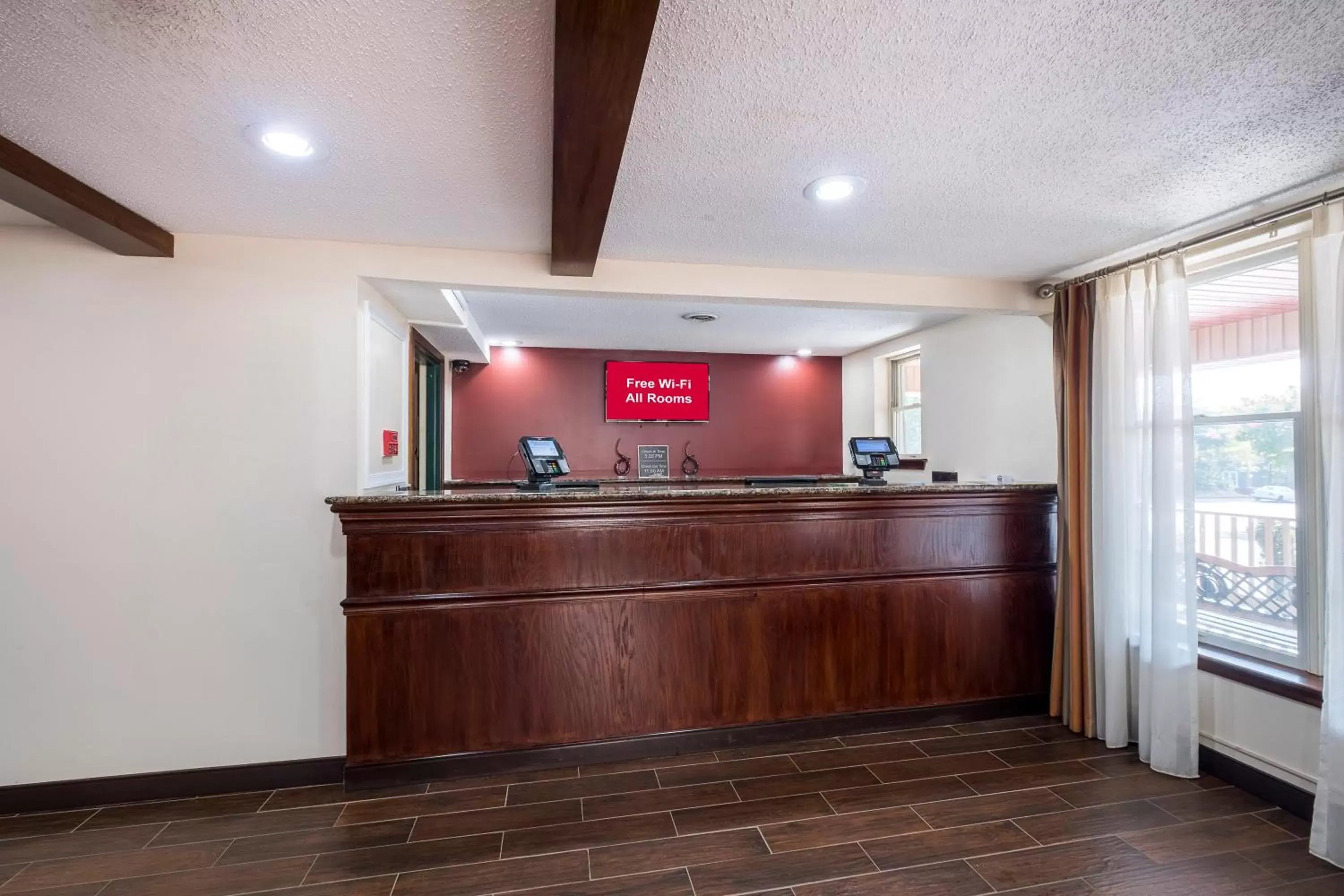 Lobby or reception, Lobby/Reception in Red Roof Inn & Suites Stafford