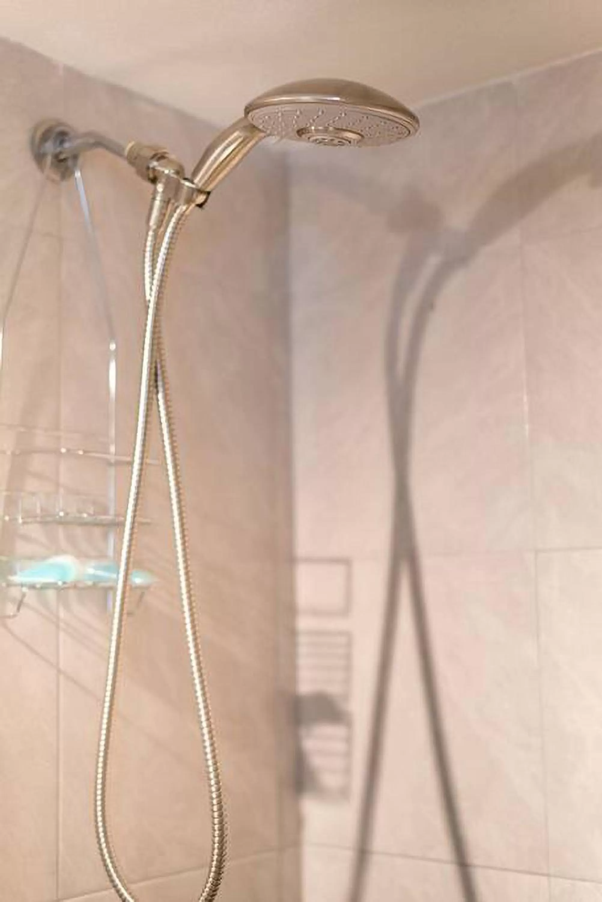 Shower in ZonaZ Boutique Hotel