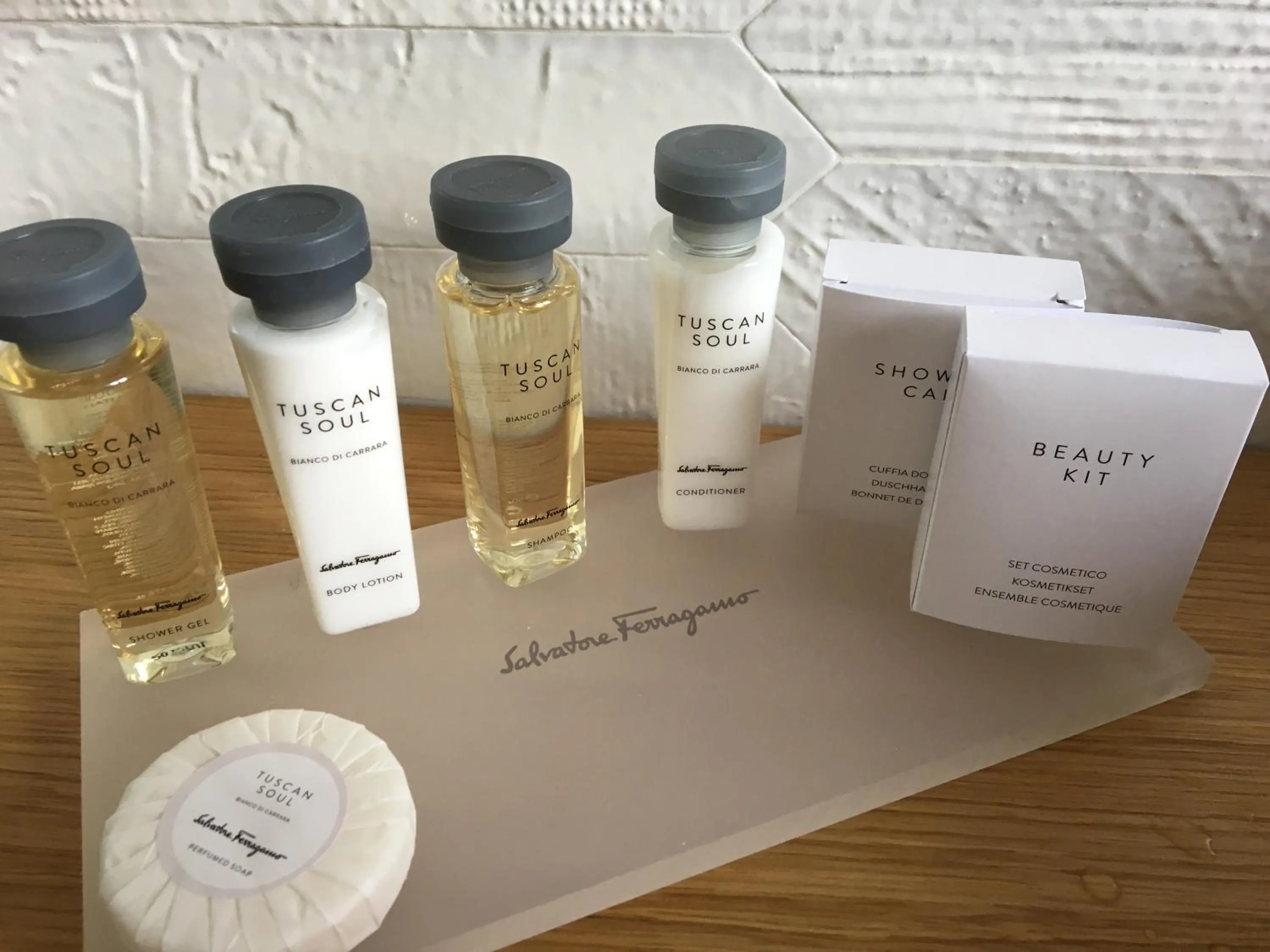 Bathroom in Villa Riviera Resort