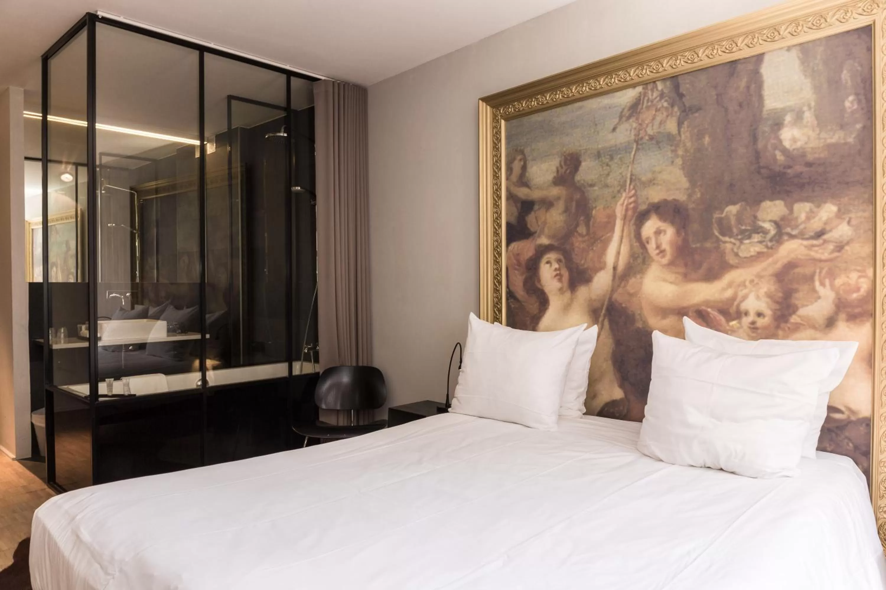 Bed in HotelO Kathedral