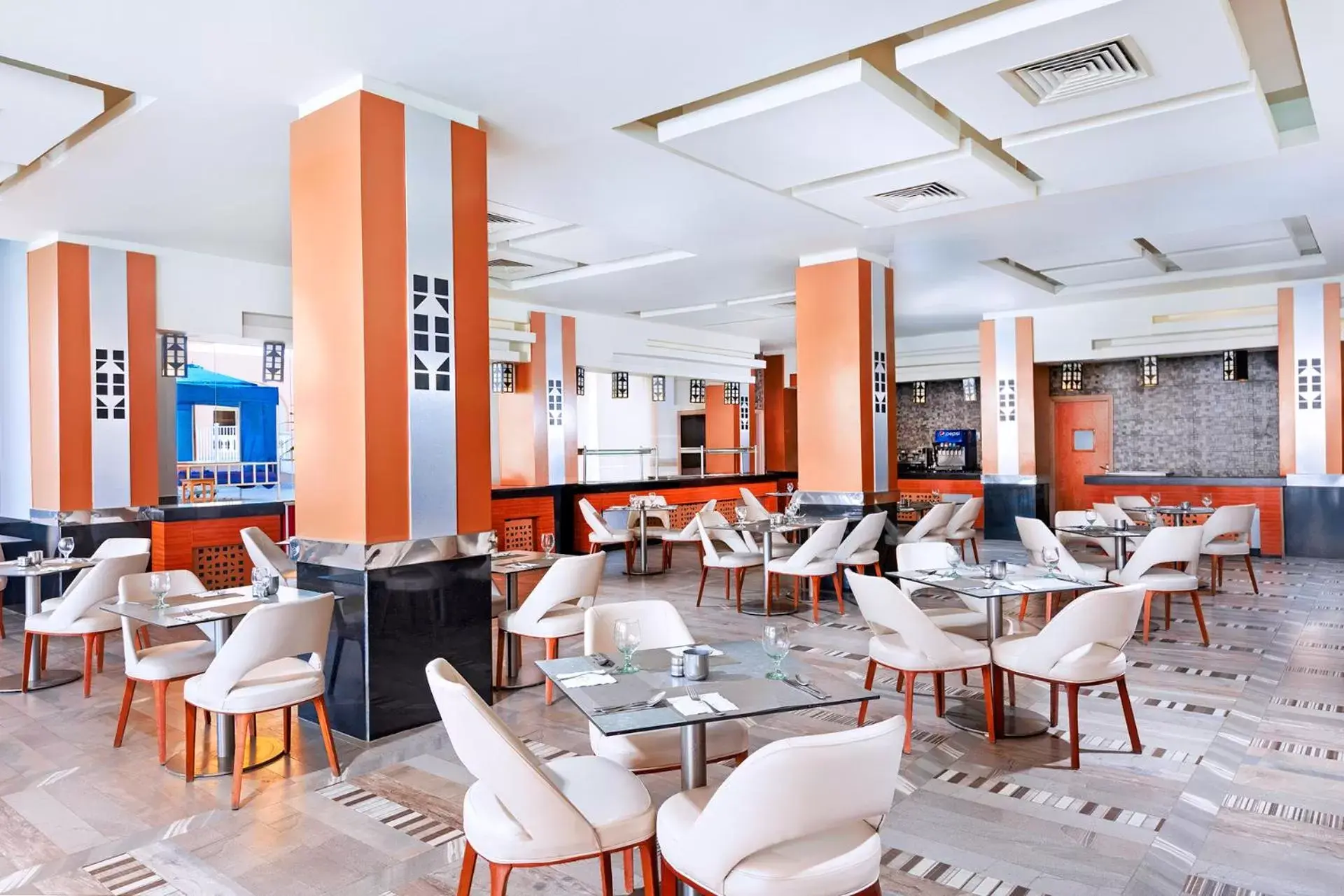 Lounge or bar, Restaurant/Places to Eat in Pickalbatros Alf Leila Wa Leila Resort - Neverland Hurghada