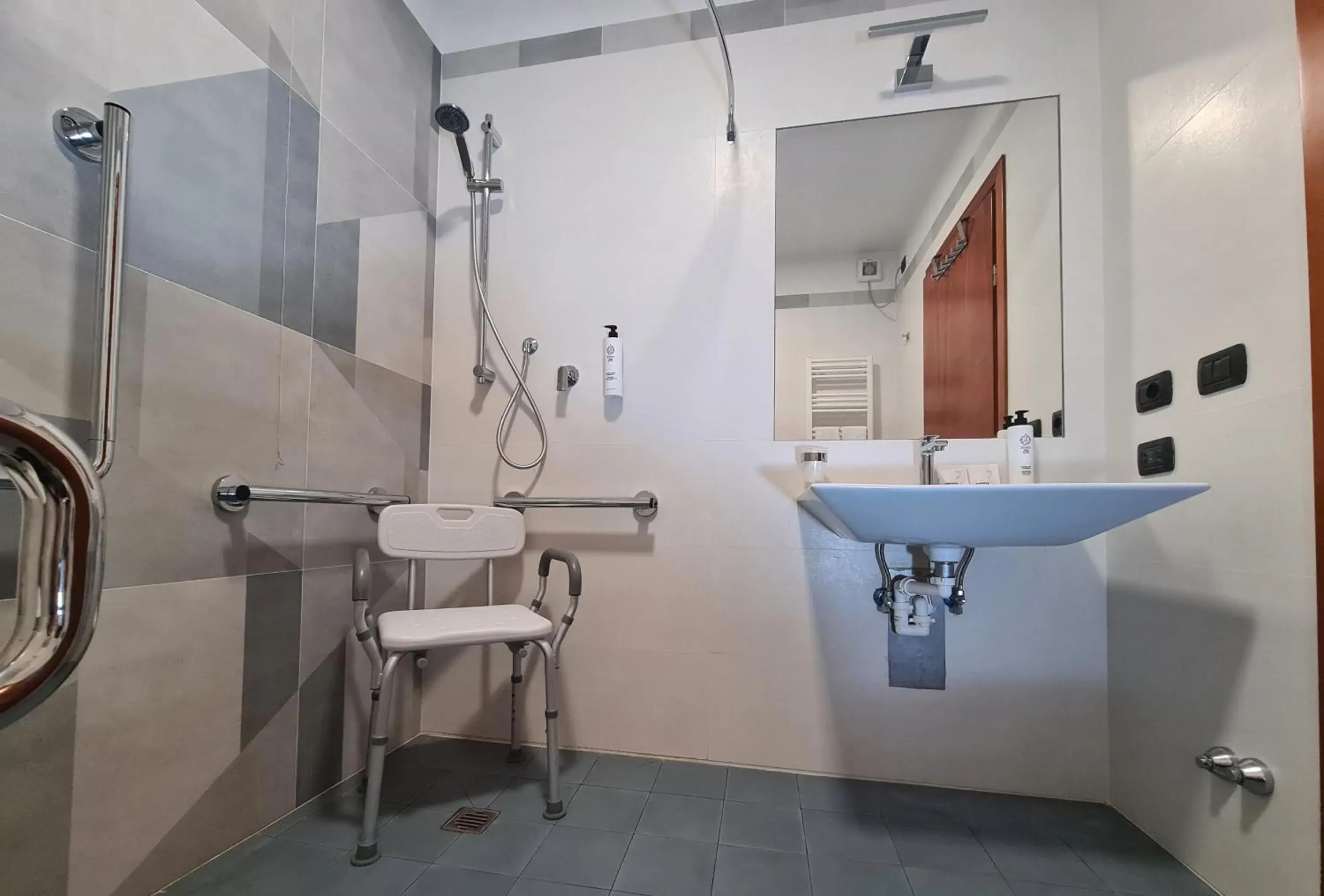 Bathroom in Hotel La Villetta