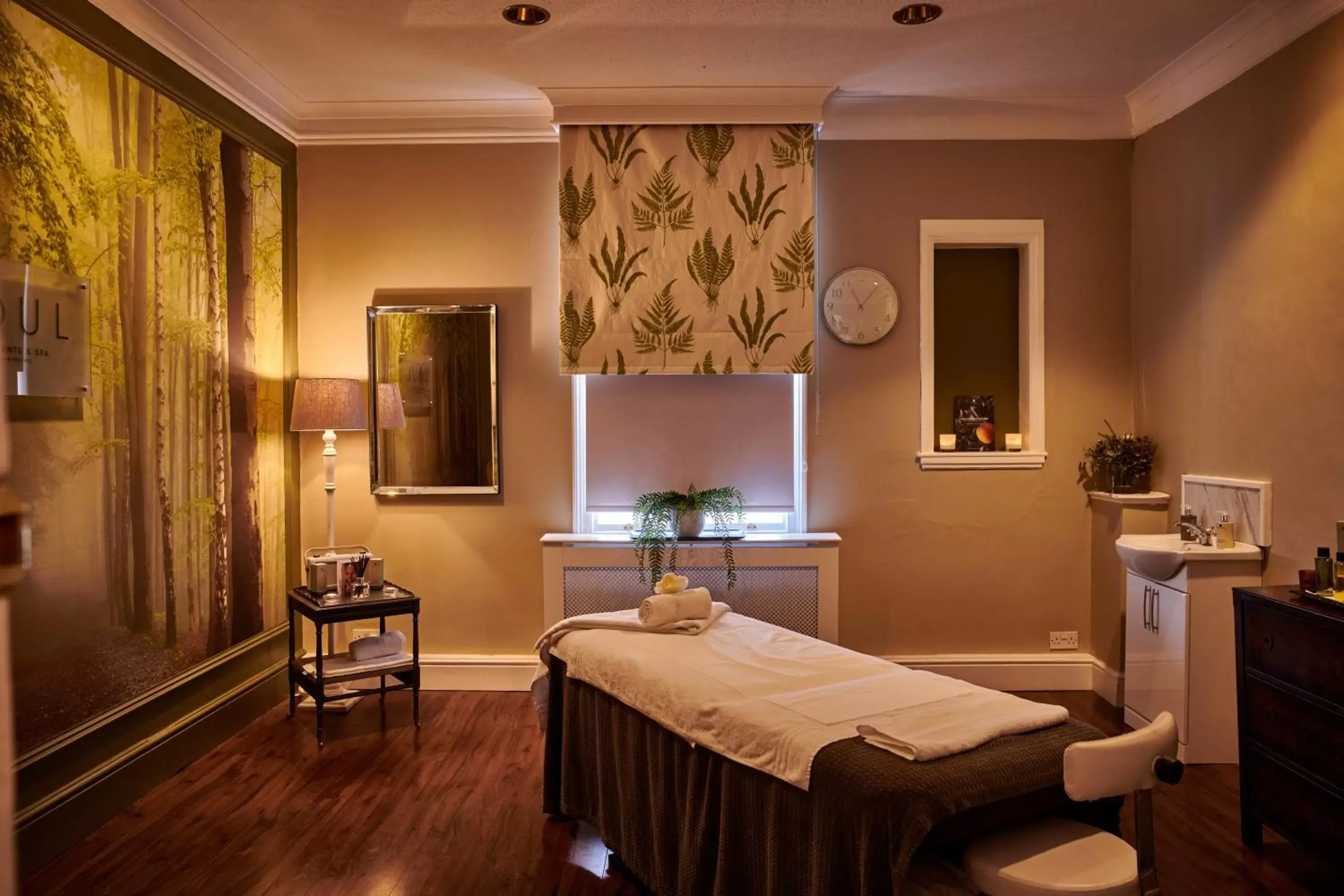 Spa and wellness centre/facilities in Burnham Beeches Hotel