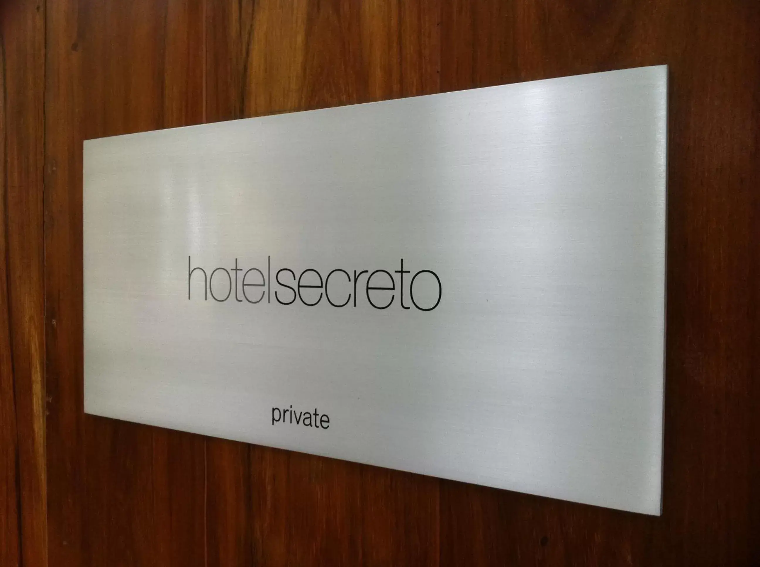 Decorative detail in Hotel Secreto
