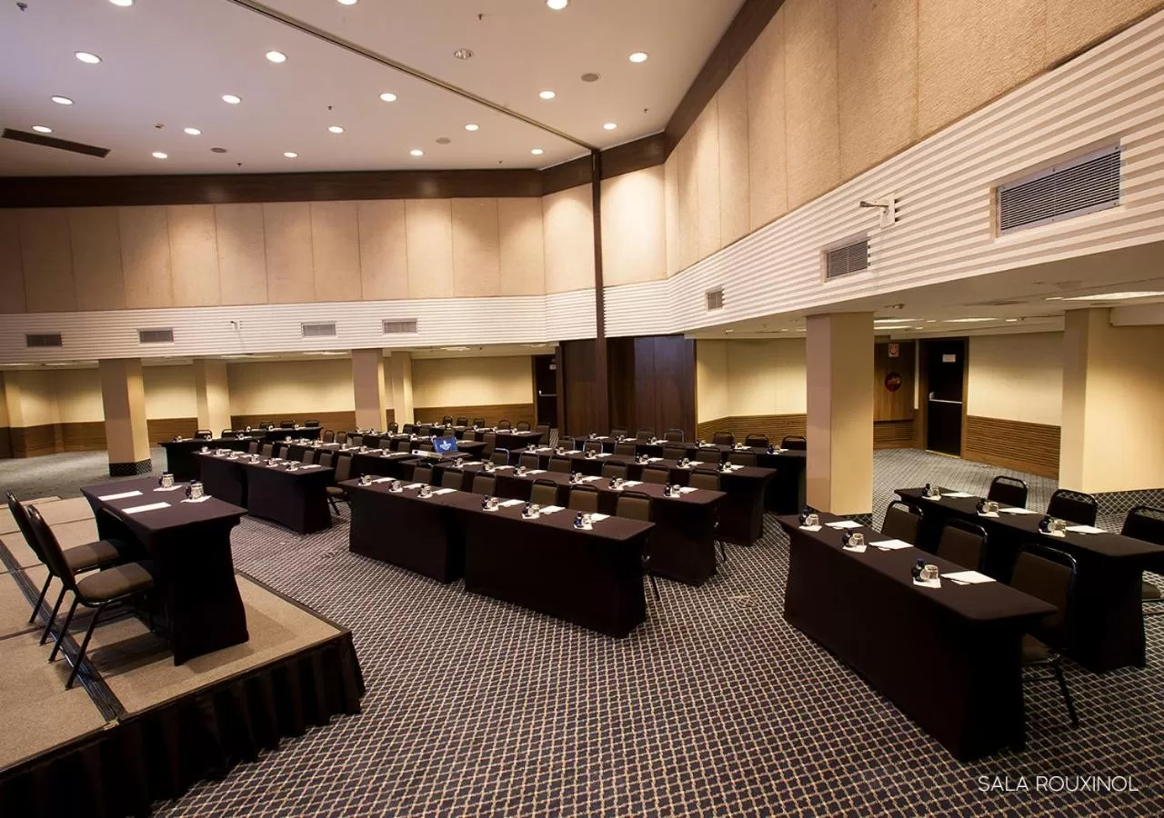 Business facilities in Wyndham Sao Paulo Ibirapuera Convention Plaza