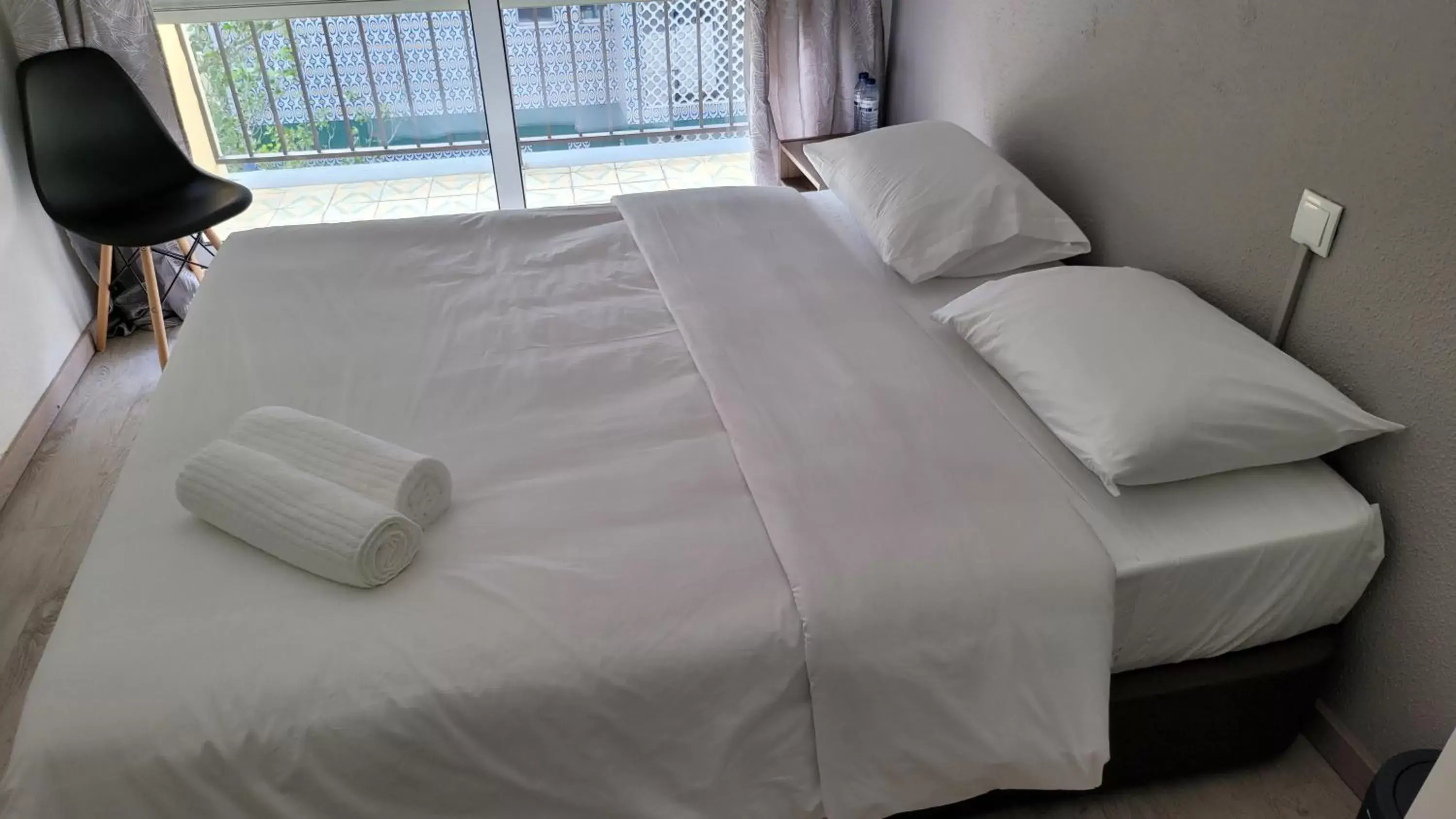 Double Room in Residencia Paris Double Room in Residencia Paris